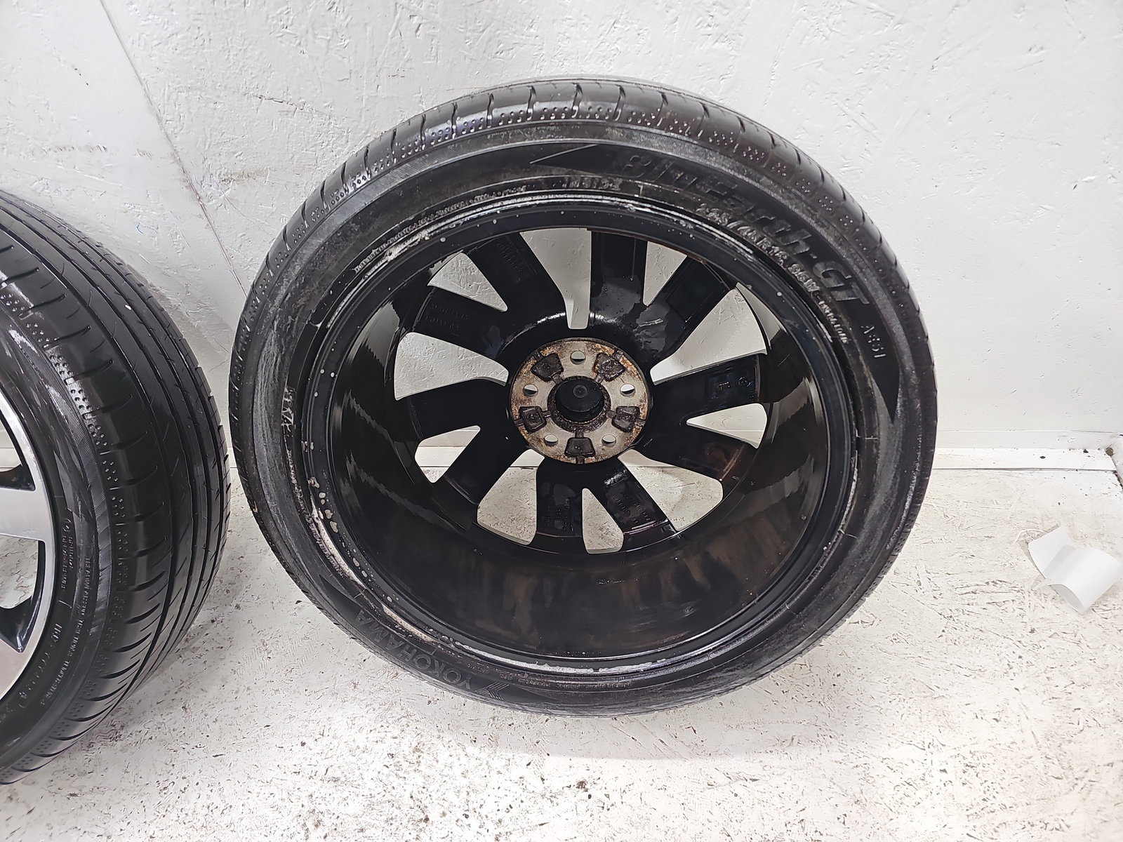 Set jante cu anvelope Volkswagen Touran (5T1) R-line [Fabr 2015-prezent] 5TA601025F - imagine 8