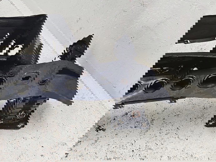 Armatura bara fata Ford Focus 3 Hatchback [Fabr 2011-2015] F001-72803