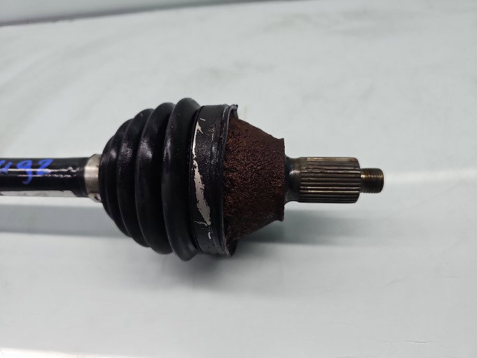 Planetara dreapta fata Volkswagen Polo (6R) [Fabr 2009-2016] 6R0407761 1.2 Benz CGPB 44KW / 60CP