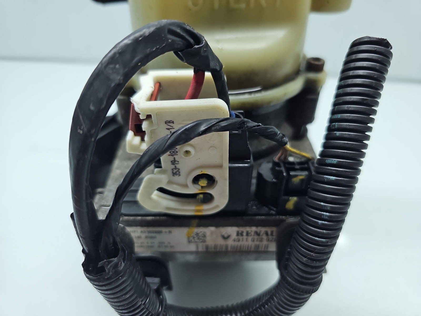 Pompa servodirectie Dacia Logan II MCV BK (K52) [Fabr 2013-2022] Facelift 491101292R 1.5 dCi K9KU87 70KW / 95CP - imagine 3