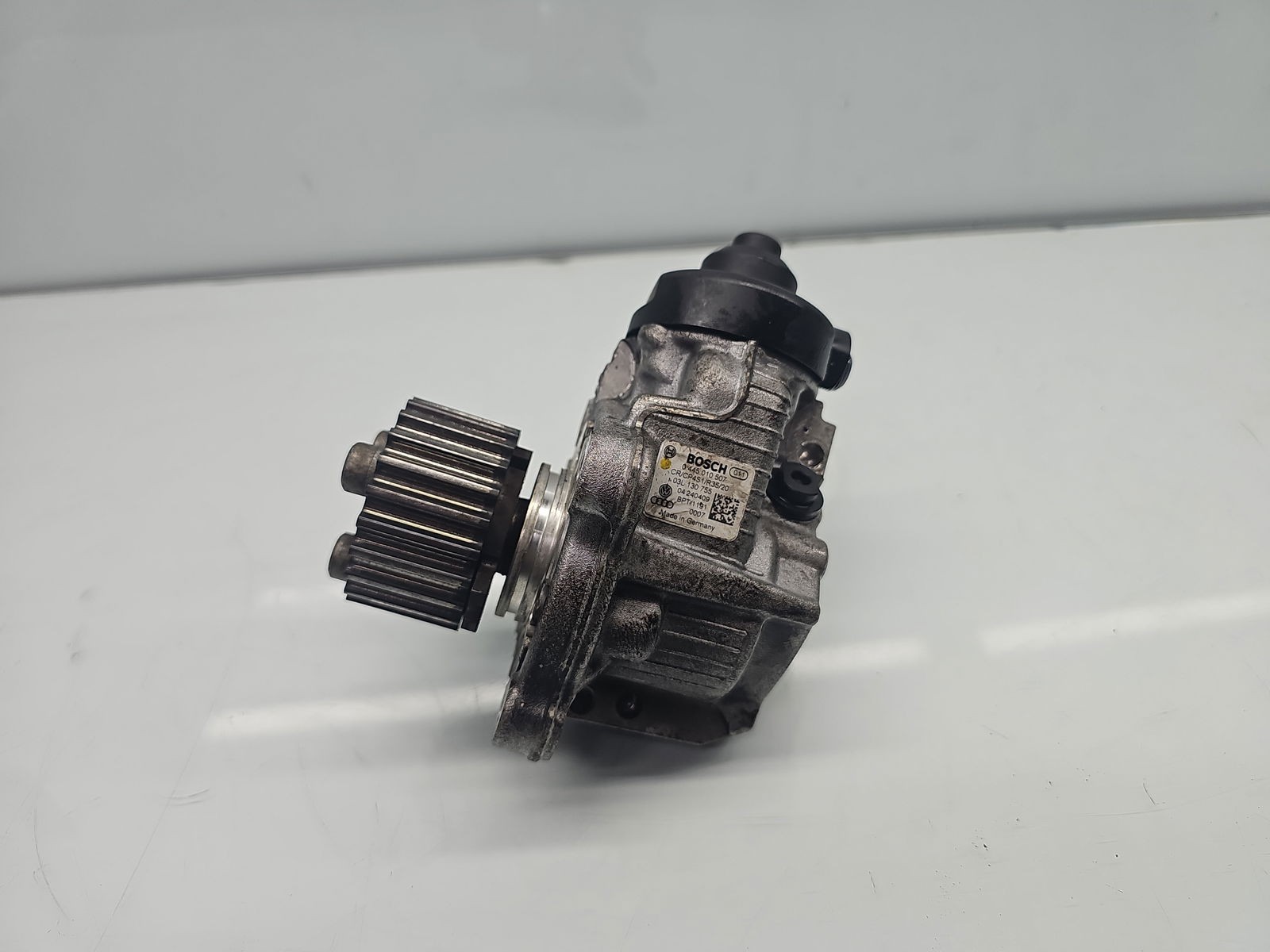 Pompa inalta presiune Volkswagen Golf 6 (5K1) [Fabr 2009-2013] 03L130755 2.0 TDI CAGA 105KW / 143CP - imagine 1