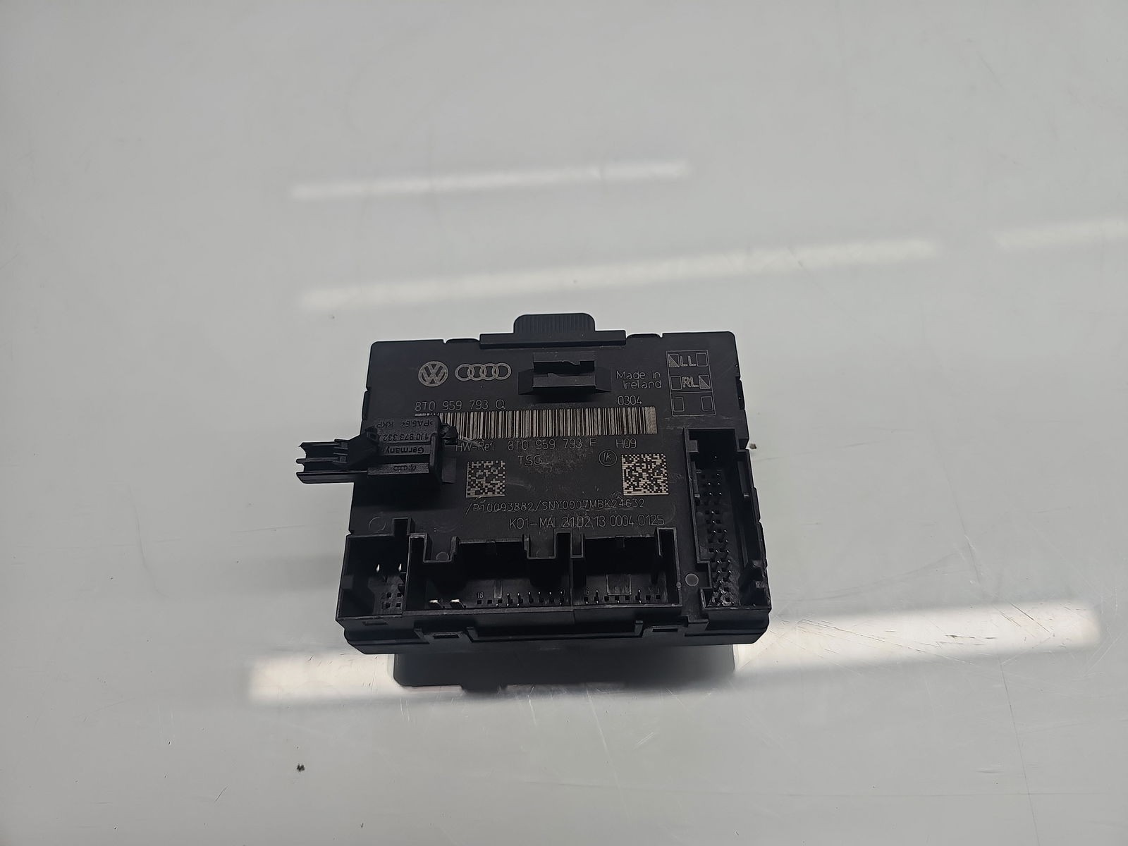 Modul confort AUDI A4 (8K2, B8) [Fabr 2008-2015] 8T0959793F - imagine 1