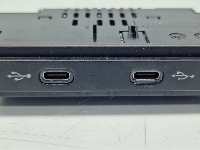  Conector auxiliar USB  Volkswagen Passat B8 (3G2) [Fabr 2015-prezent] 5NA035736