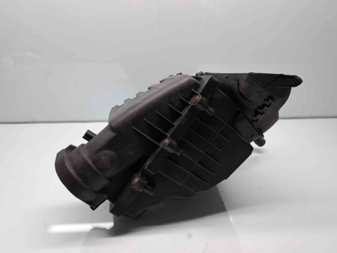 Carcasa filtru aer  AUDI A3 (8V1) [Fabr 2012-2017] 5Q0129620B 2.0 TDI CRMB 110KW / 150CP