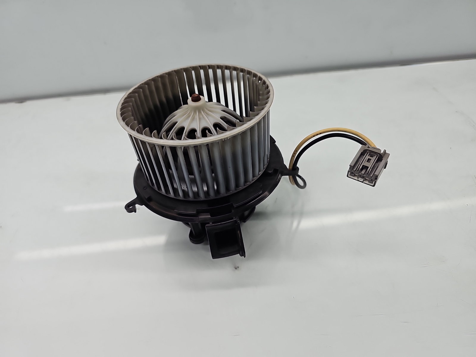 Aeroterma bord Opel Astra J [Fabr 2009-2015] 7253002 - imagine 2