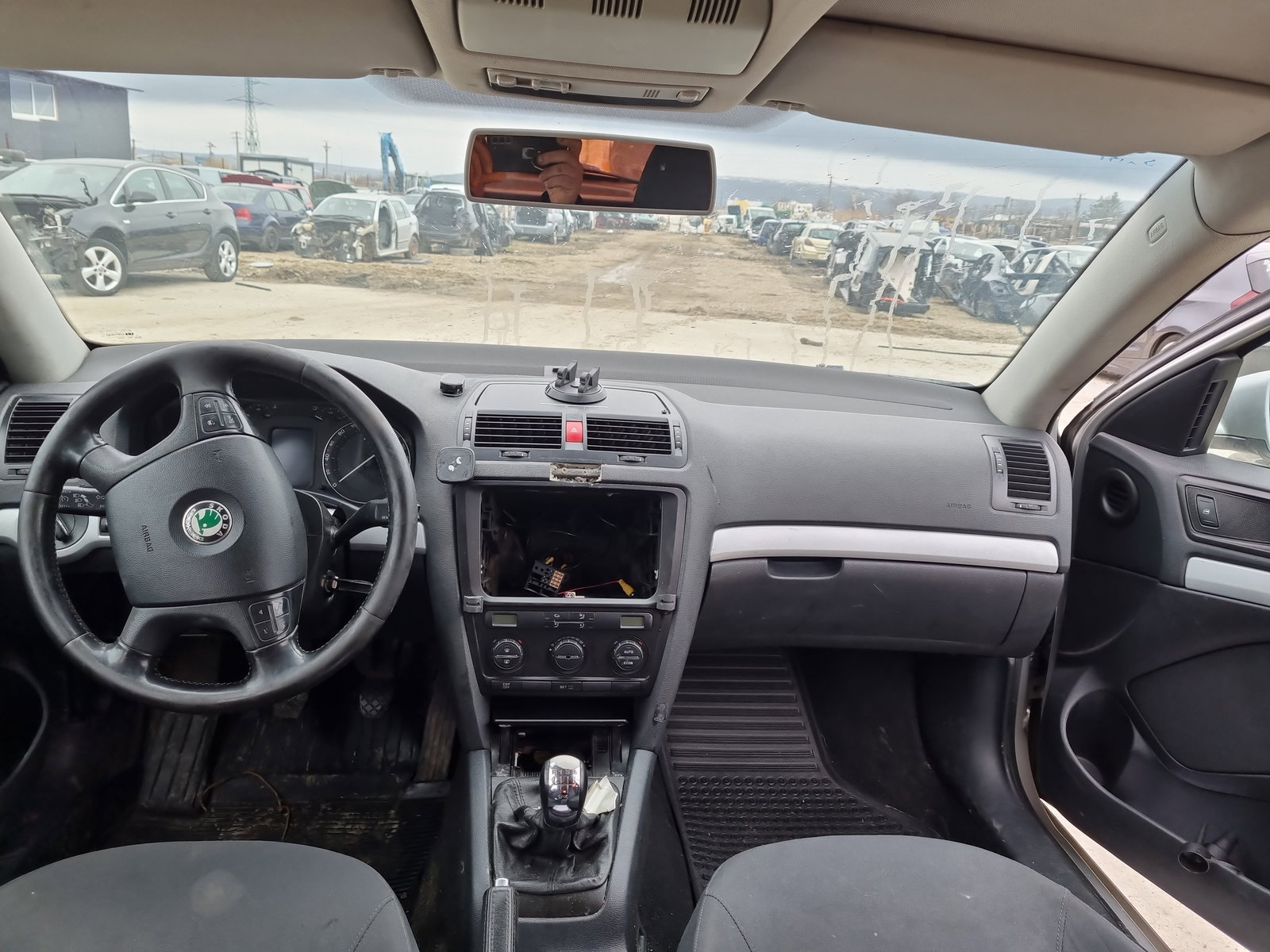 Plansa bord Skoda Octavia 2 (1Z3) [Fabr 2004-2013] OEM - imagine 1