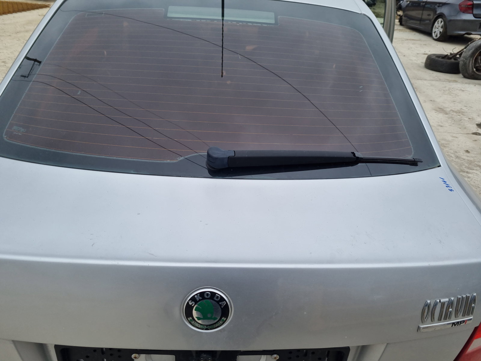 Motoras stergator haion Skoda Octavia 2 (1Z3) [Fabr 2004-2013] OEM - imagine 2