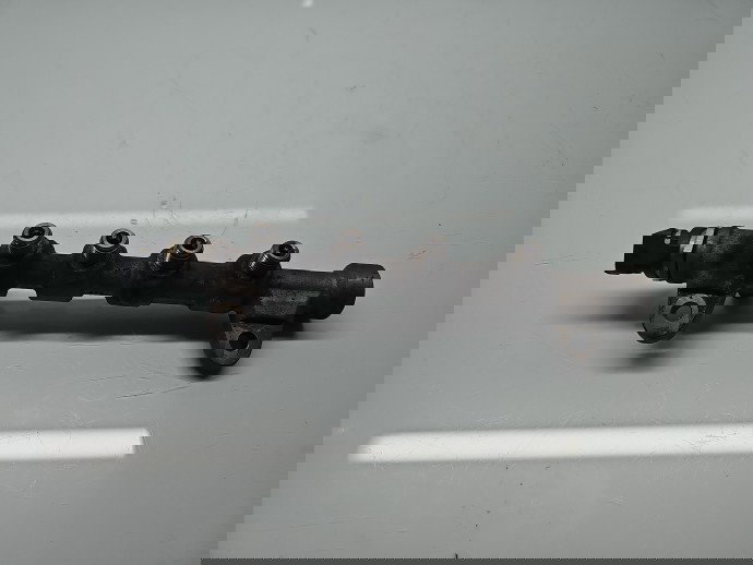 Rampa injectoare Opel Astra J [Fabr 2009-2015] OEM 2.0 CDTI A20DTH 118KW / 160CP