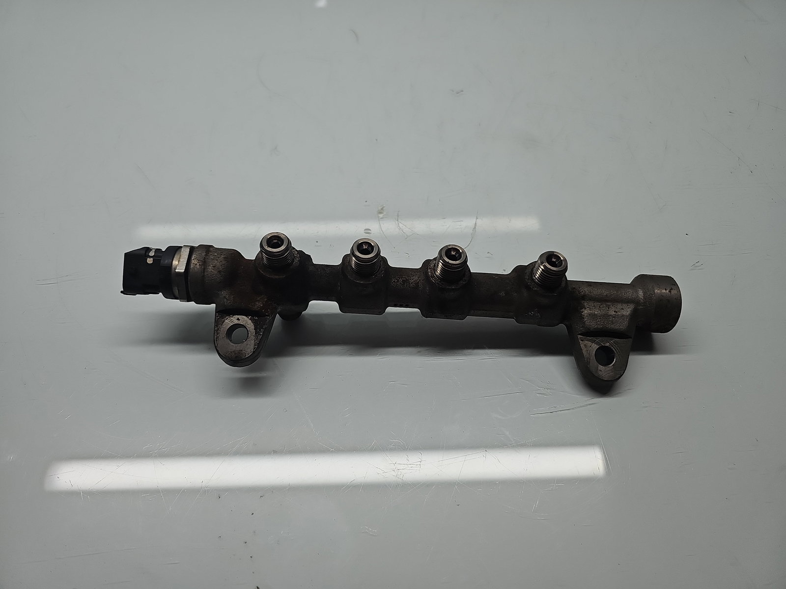 Rampa injectoare Opel Astra J [Fabr 2009-2015] OEM 2.0 CDTI A20DTH 118KW / 160CP - imagine 5