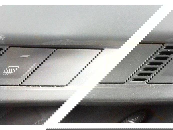 Buton dezaburire luneta Ford Focus 2 1.6 TDCI OEM 2004-2012