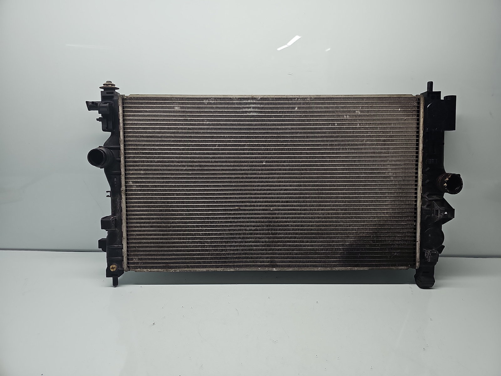 Radiator apa Opel Astra J [Fabr 2009-2015] 13267662 2.0 CDTI A20DTH 118KW / 160CP - imagine 4