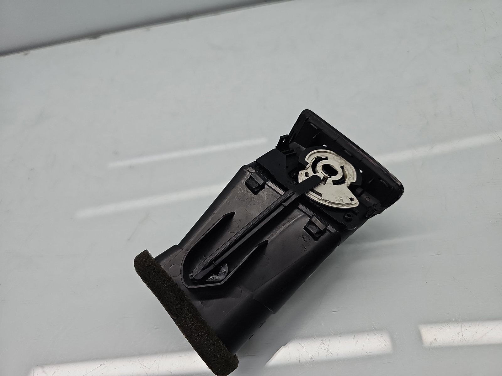 Grila aerisire dreapta Opel Astra J [Fabr 2009-2015] 13328001 - imagine 3