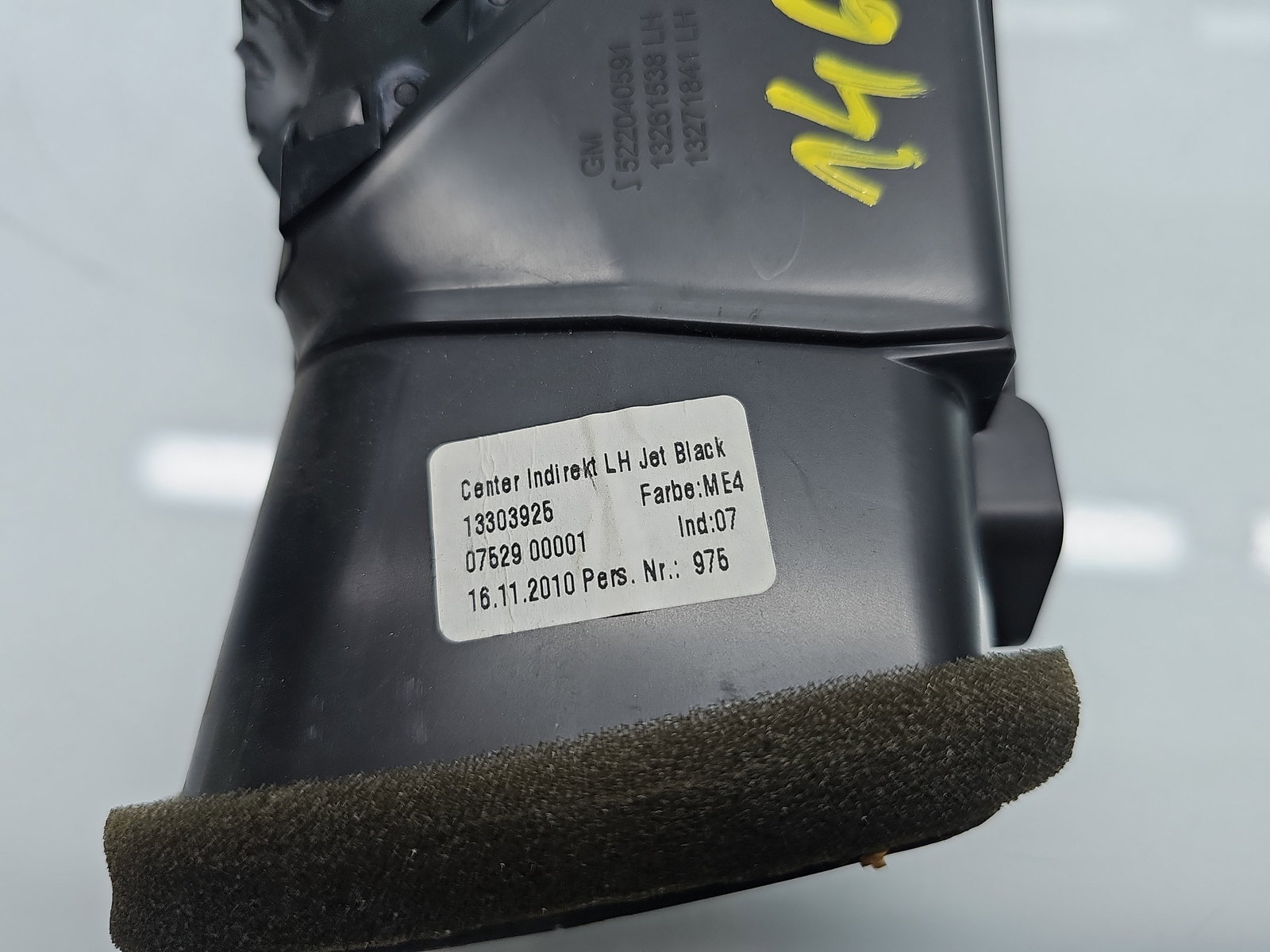 Grila aerisire centrala stanga Opel Astra J [Fabr 2009-2015] 13303925 - imagine 5