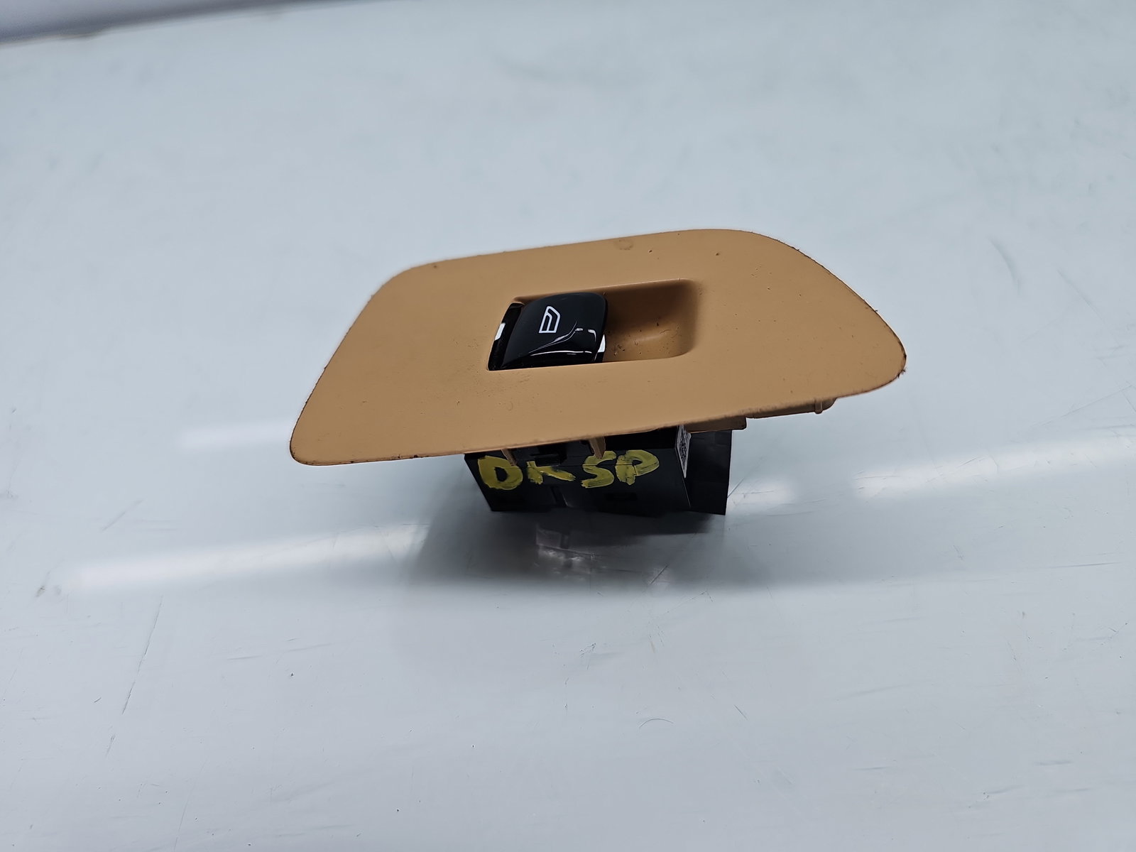 Buton geam dreapta spate Volvo XC90 II [Fabr 2015-2024] 31376458 - imagine 2