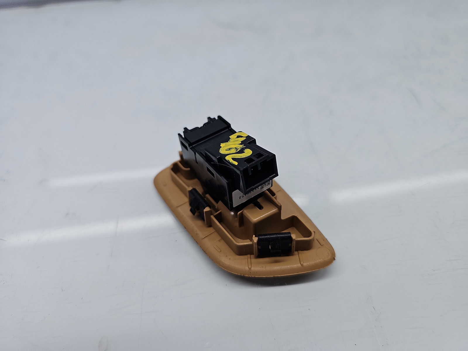 Buton geam dreapta spate Volvo XC90 II [Fabr 2015-2024] 31376458 - imagine 4