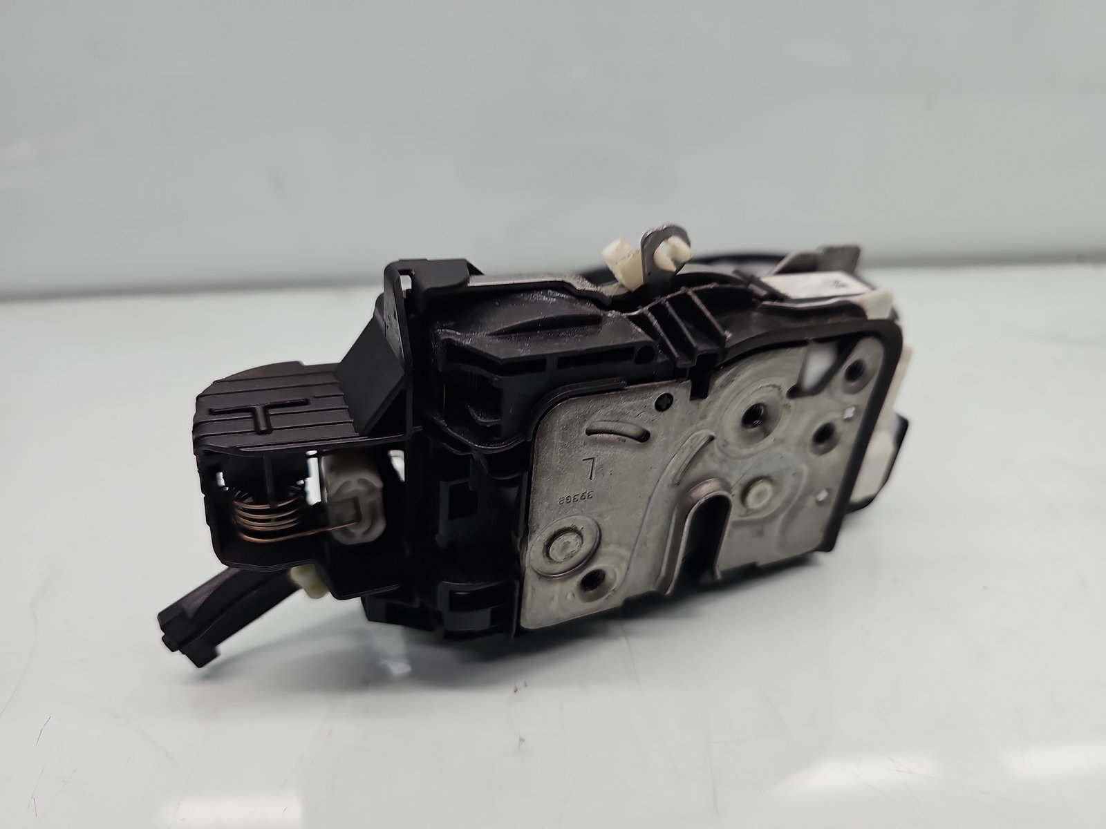 Broasca usa stanga fata Volvo XC90 II [Fabr 2015-2024] 31349894 - imagine 4