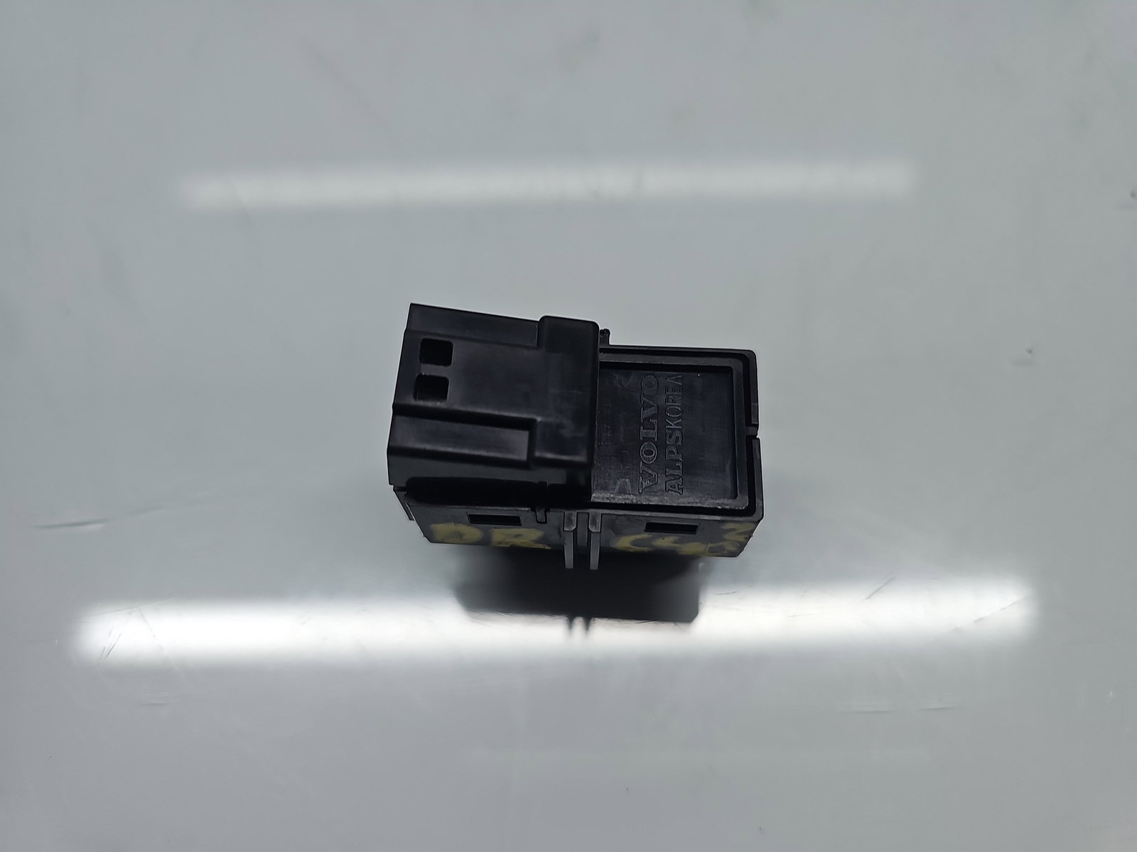 Buton blocare usi Volvo XC90 II [Fabr 2015-2024] 31443864 - imagine 3