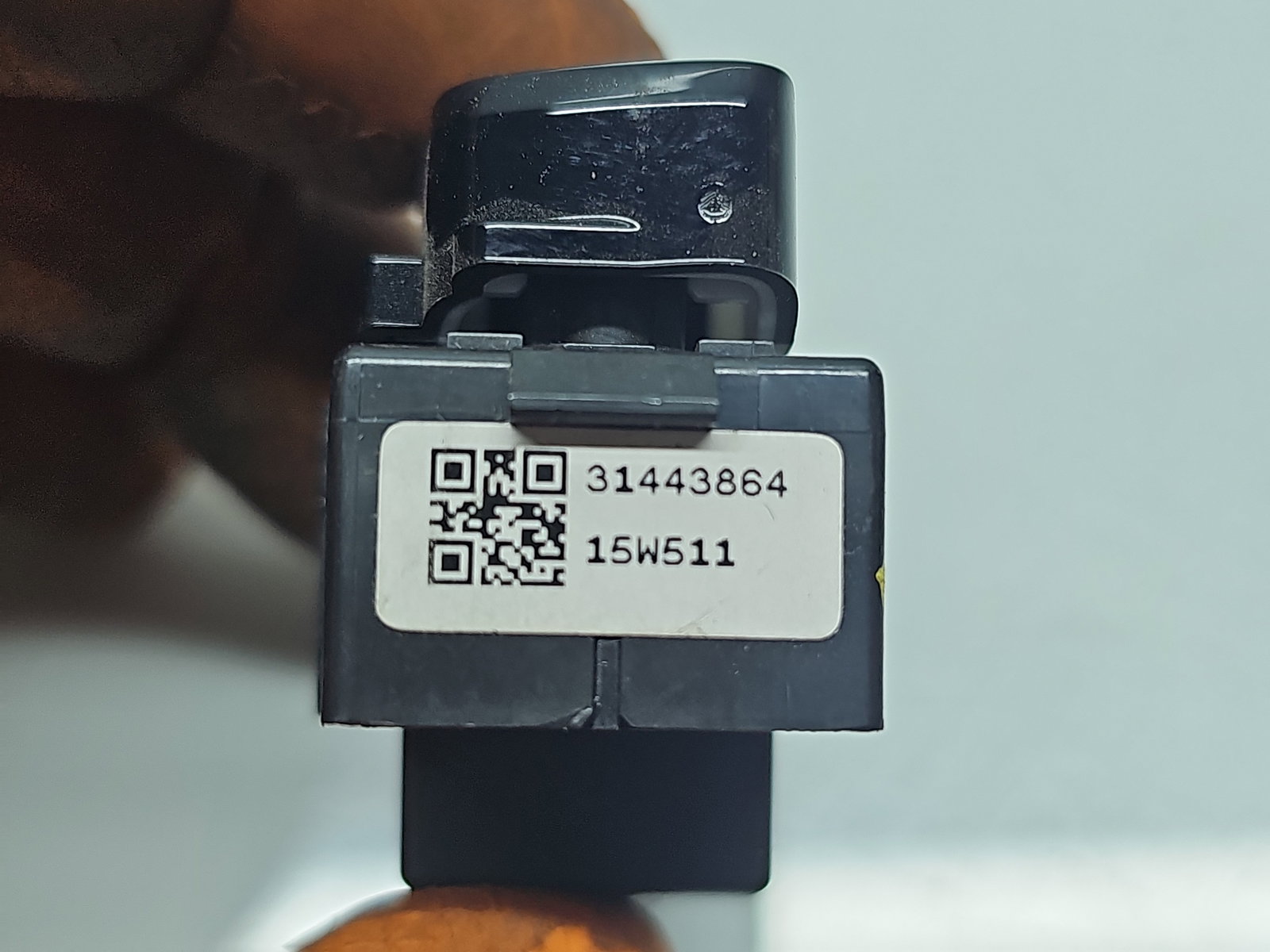 Buton blocare usi Volvo XC90 II [Fabr 2015-2024] 31443864 - imagine 5