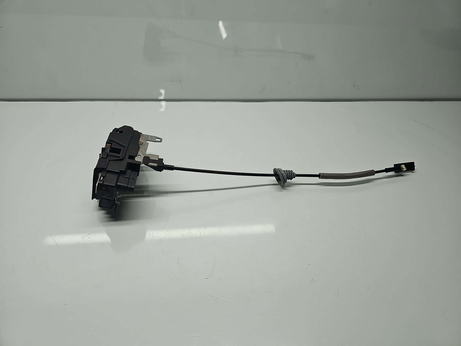 Broasca usa dreapta spate Volvo XC90 II [Fabr 2015-2024] 31349899 - imagine 1