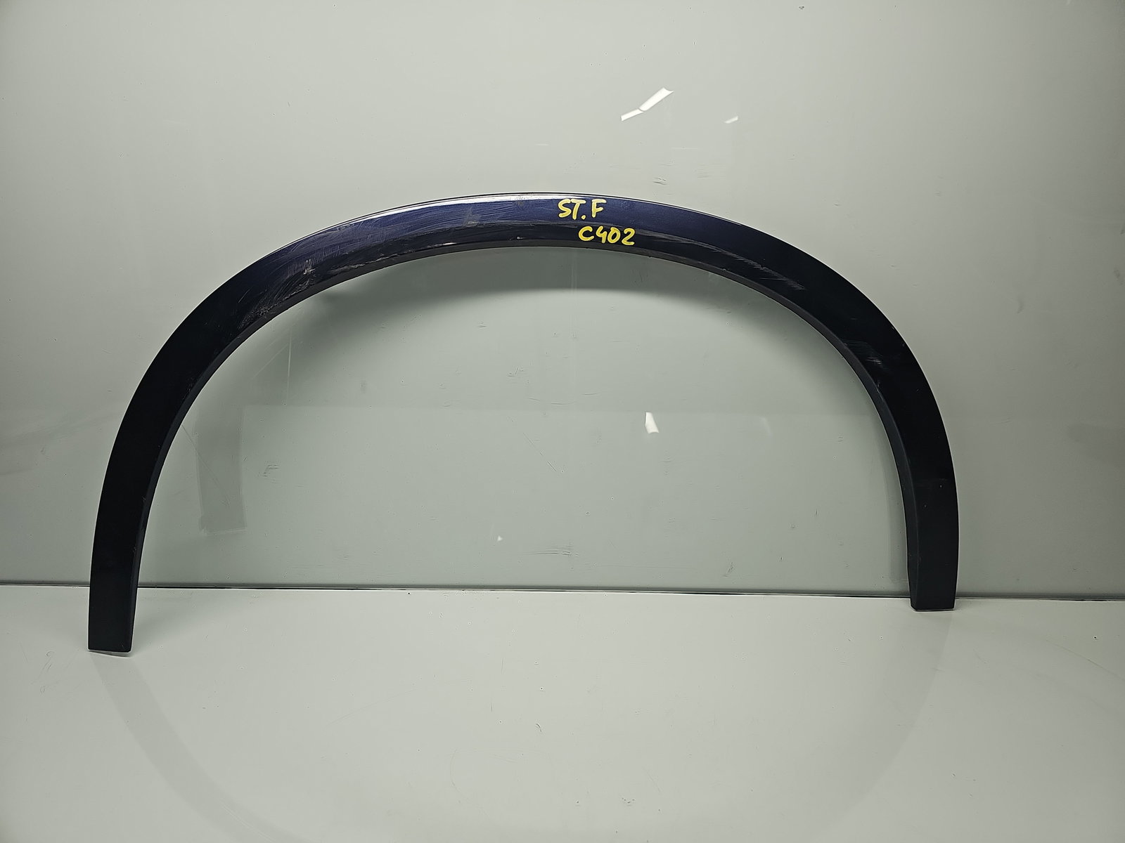 Ornament aripa stanga fata Volvo XC90 II [Fabr 2015-2024] 31463346 - imagine 1