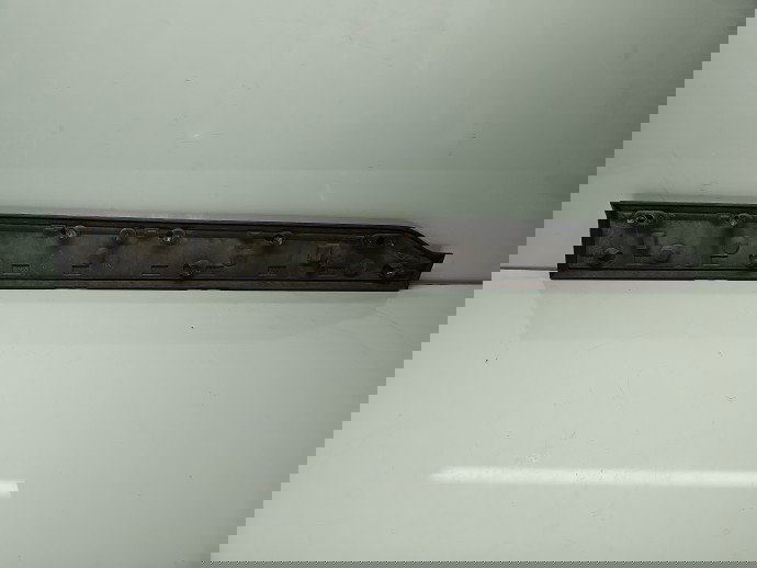 Ornament usa stanga fata Volvo XC90 II [Fabr 2015-2024] 31448425