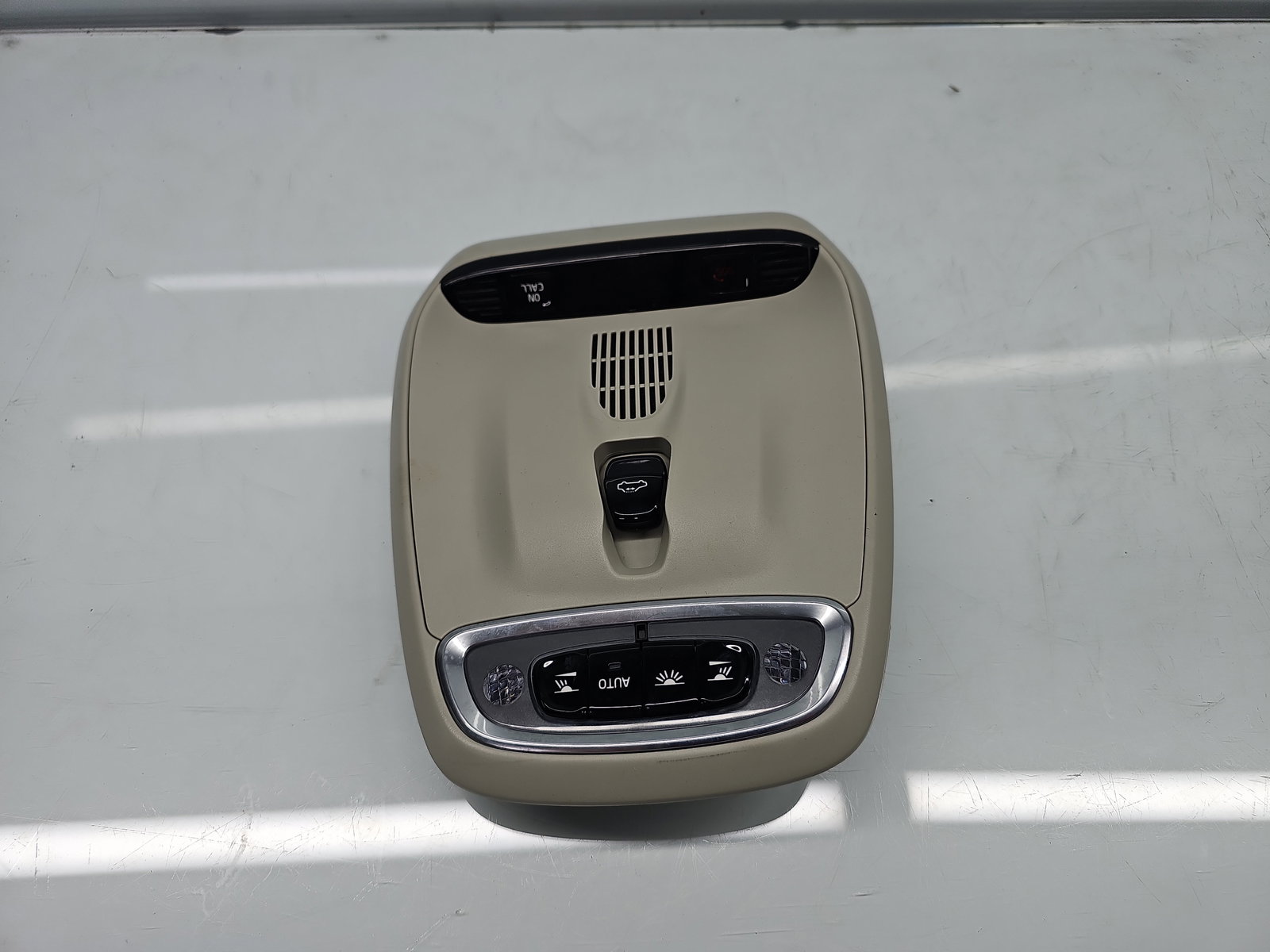 Plafoniera fata Volvo XC90 II [Fabr 2015-2024] 31443745 - imagine 1