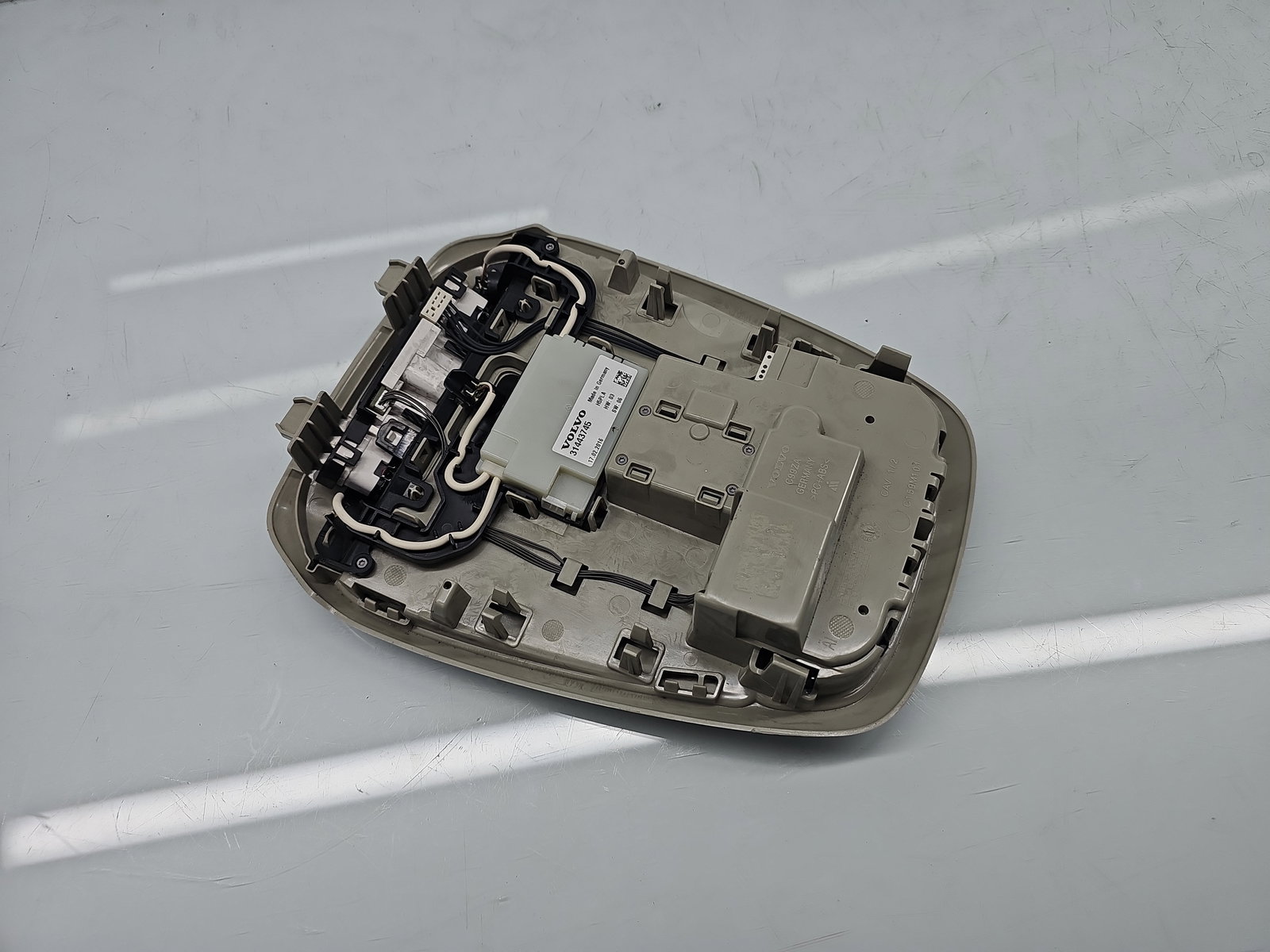 Plafoniera fata Volvo XC90 II [Fabr 2015-2024] 31443745 - imagine 4