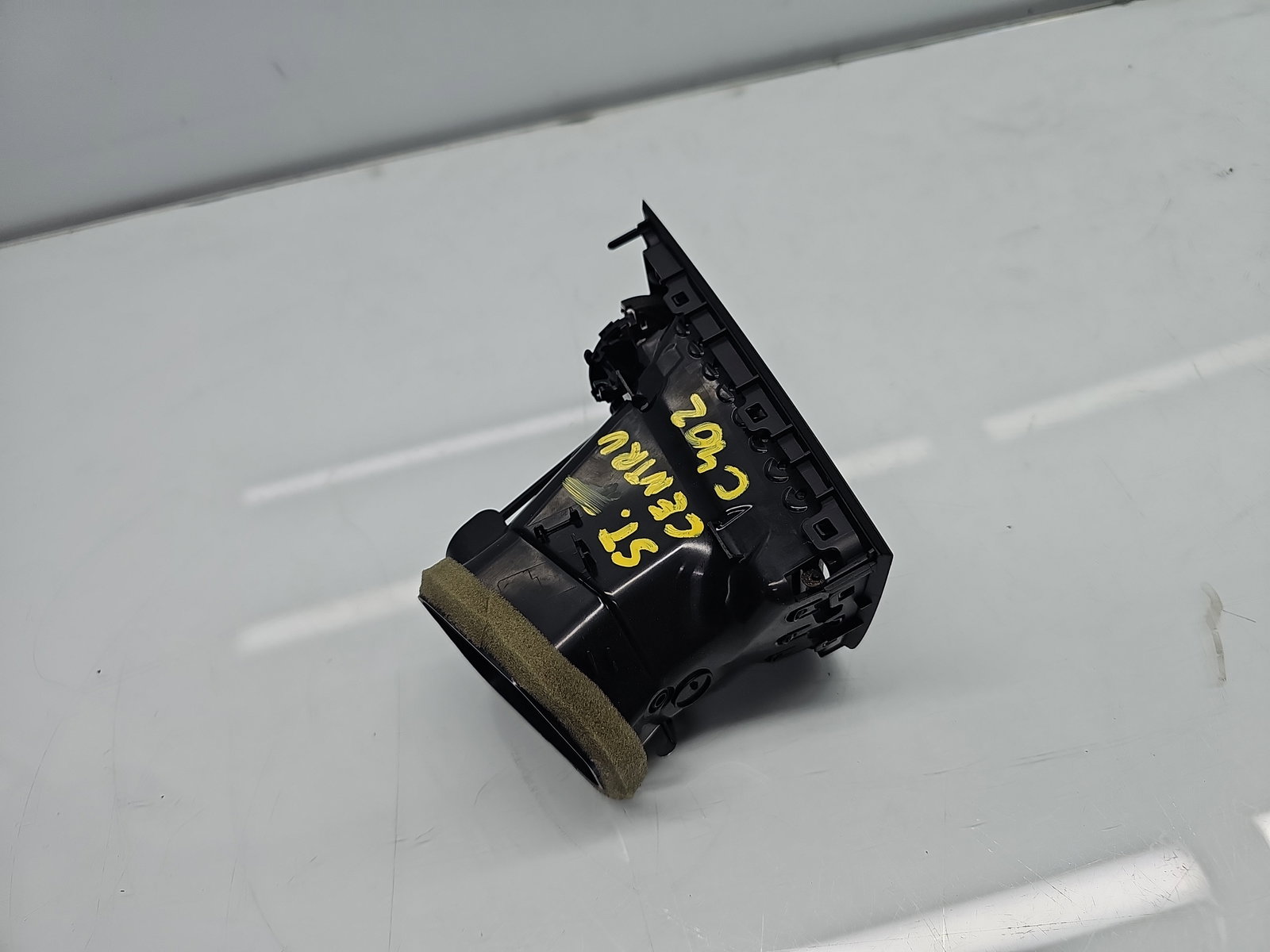 Grila aerisire centrala stanga Volvo XC90 II [Fabr 2015-2024] 31417383 - imagine 3