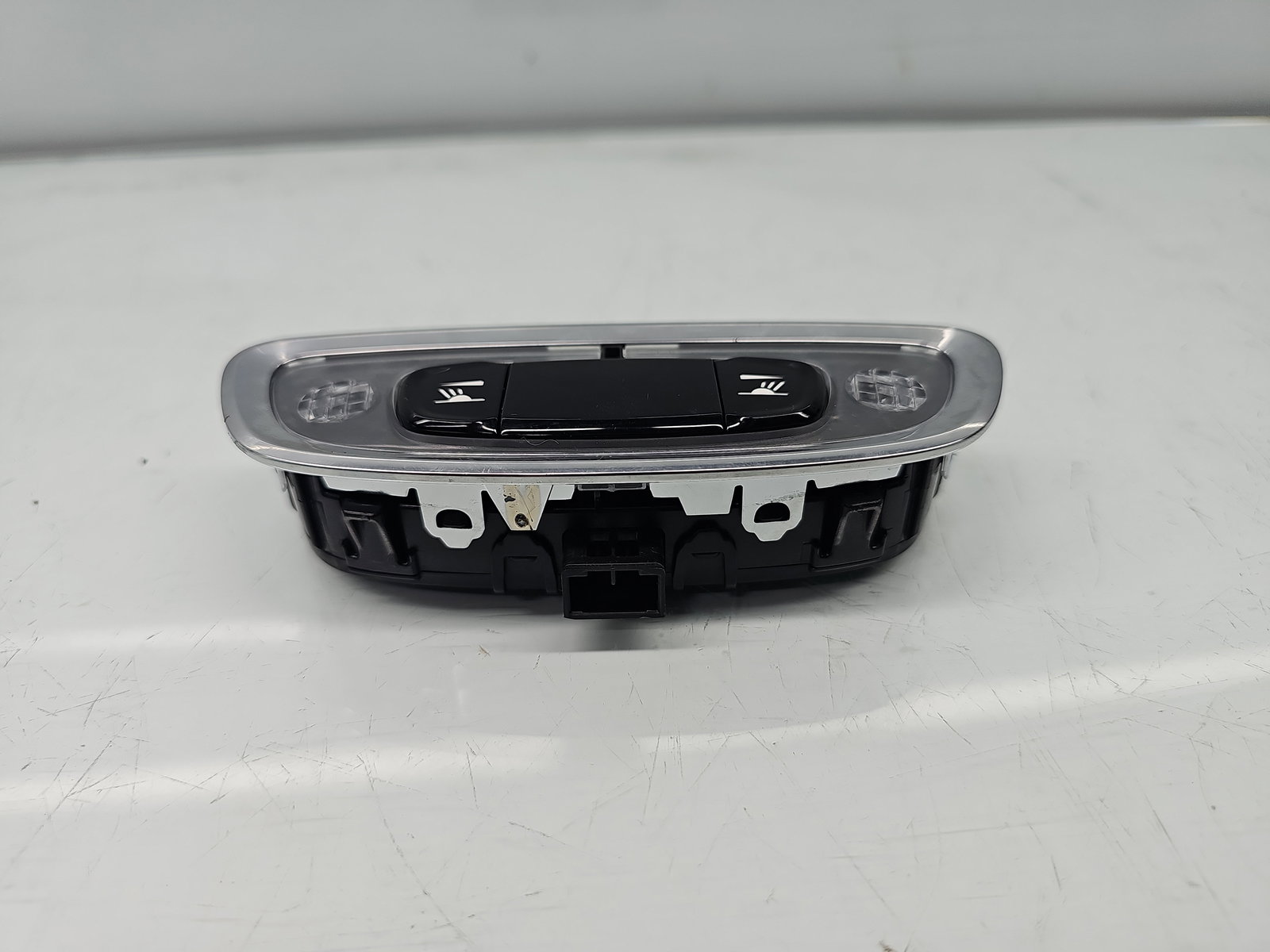 Plafoniera spate Volvo XC90 II [Fabr 2015-2024] 31457644AAD - imagine 2