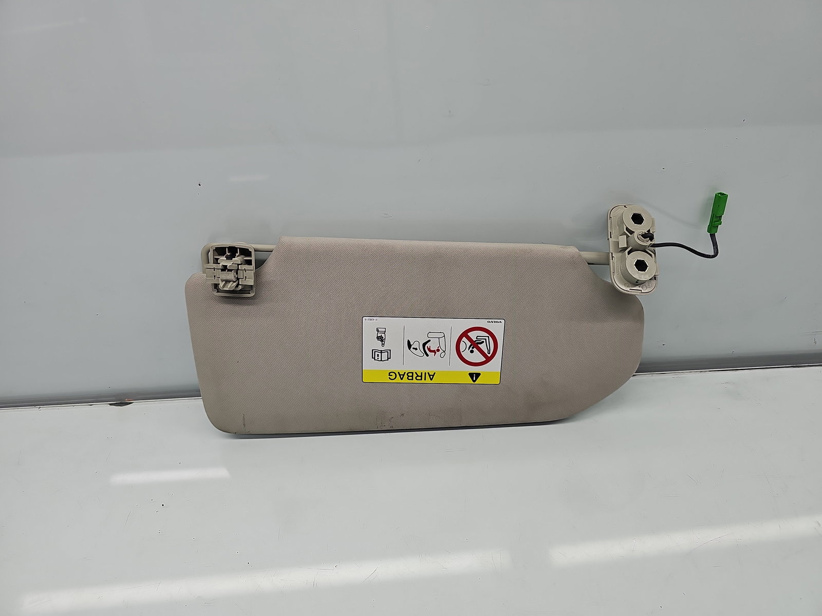 Parasolar stanga Volvo XC90 II [Fabr 2015-2024] OEM - imagine 1