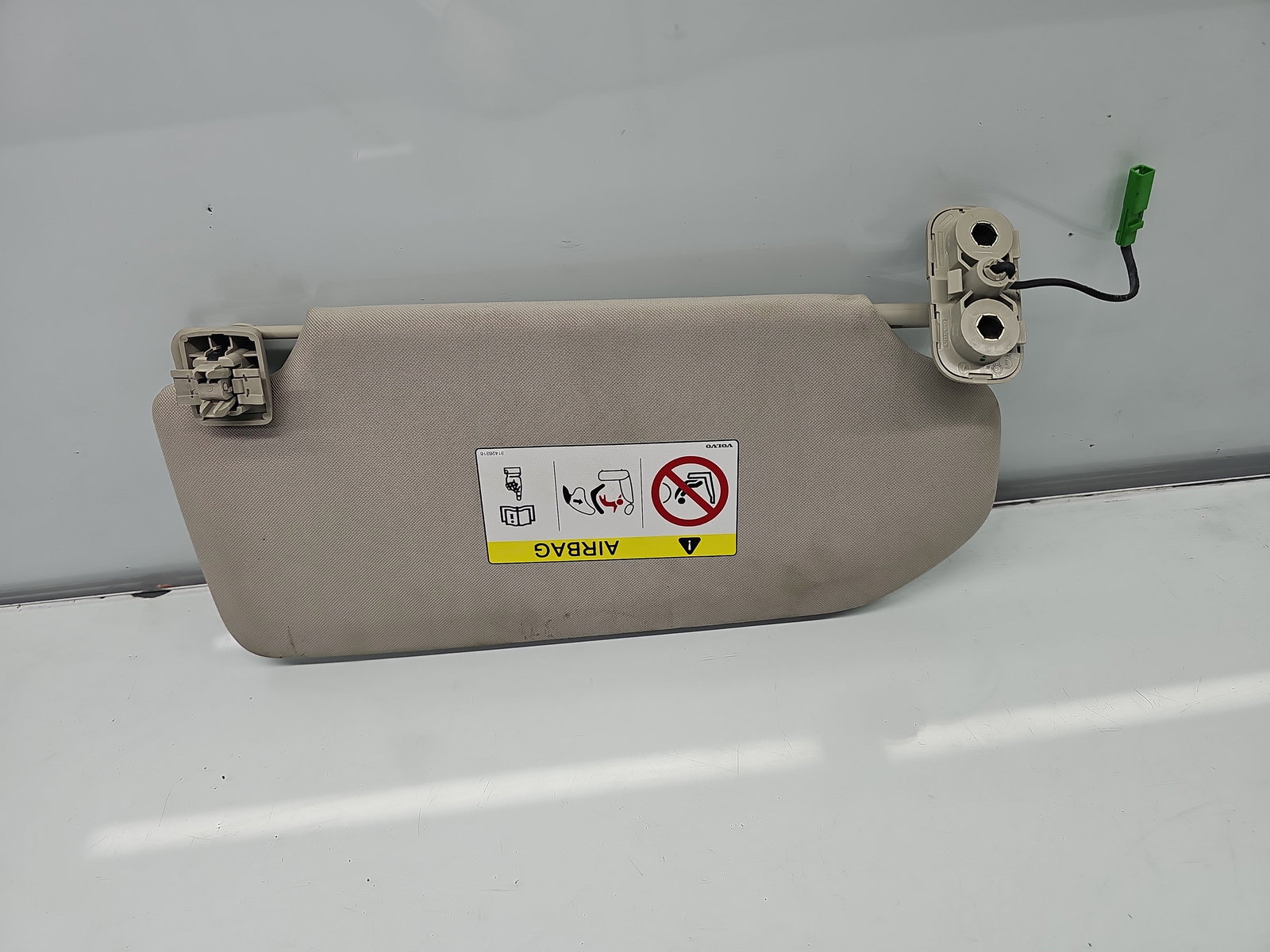 Parasolar stanga Volvo XC90 II [Fabr 2015-2024] OEM - imagine 4