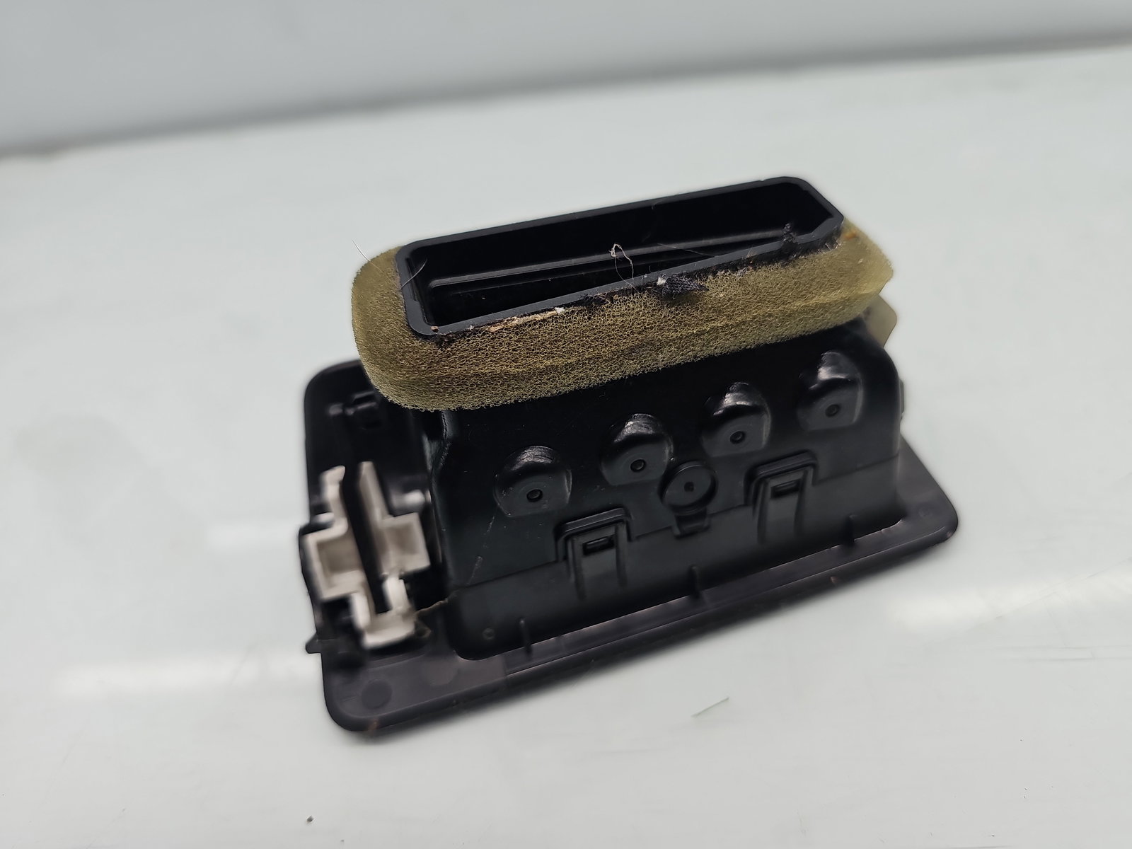 Grila aerisire spate dreapta Volvo XC90 II [Fabr 2015-2024] 31469794 - imagine 3