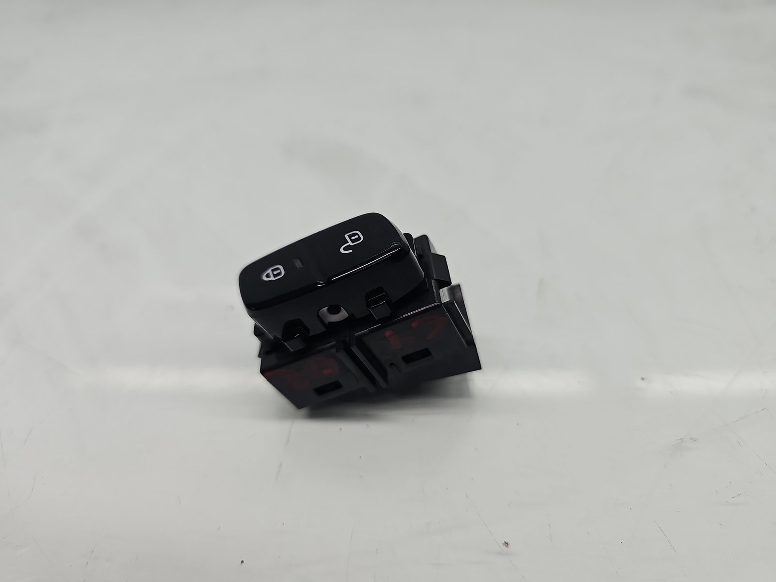 Buton blocare usi Volvo XC90 II [Fabr 2015-2024] 31443863 - imagine 2