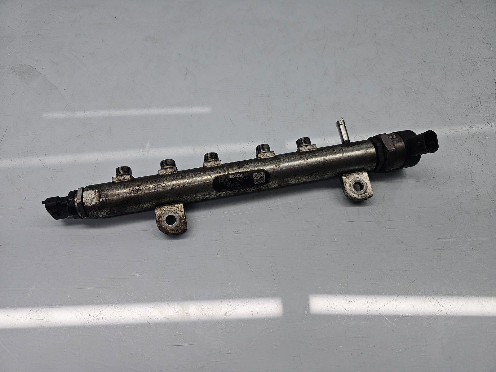 Rampa injectoare Opel Astra H [Fabr 2004-2009] 55200266 1.9 CDTI Z19DT 88KW / 120CP - imagine 4