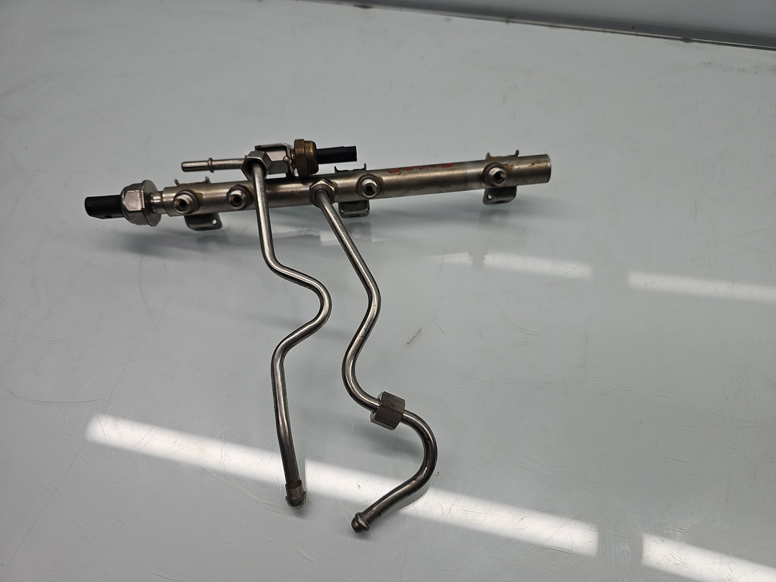 Rampa injectoare Bmw 1 (E81, E87) [Fabr 2004-2010] 7502474 2.0 Benz N43B20 105KW / 143CP - imagine 1