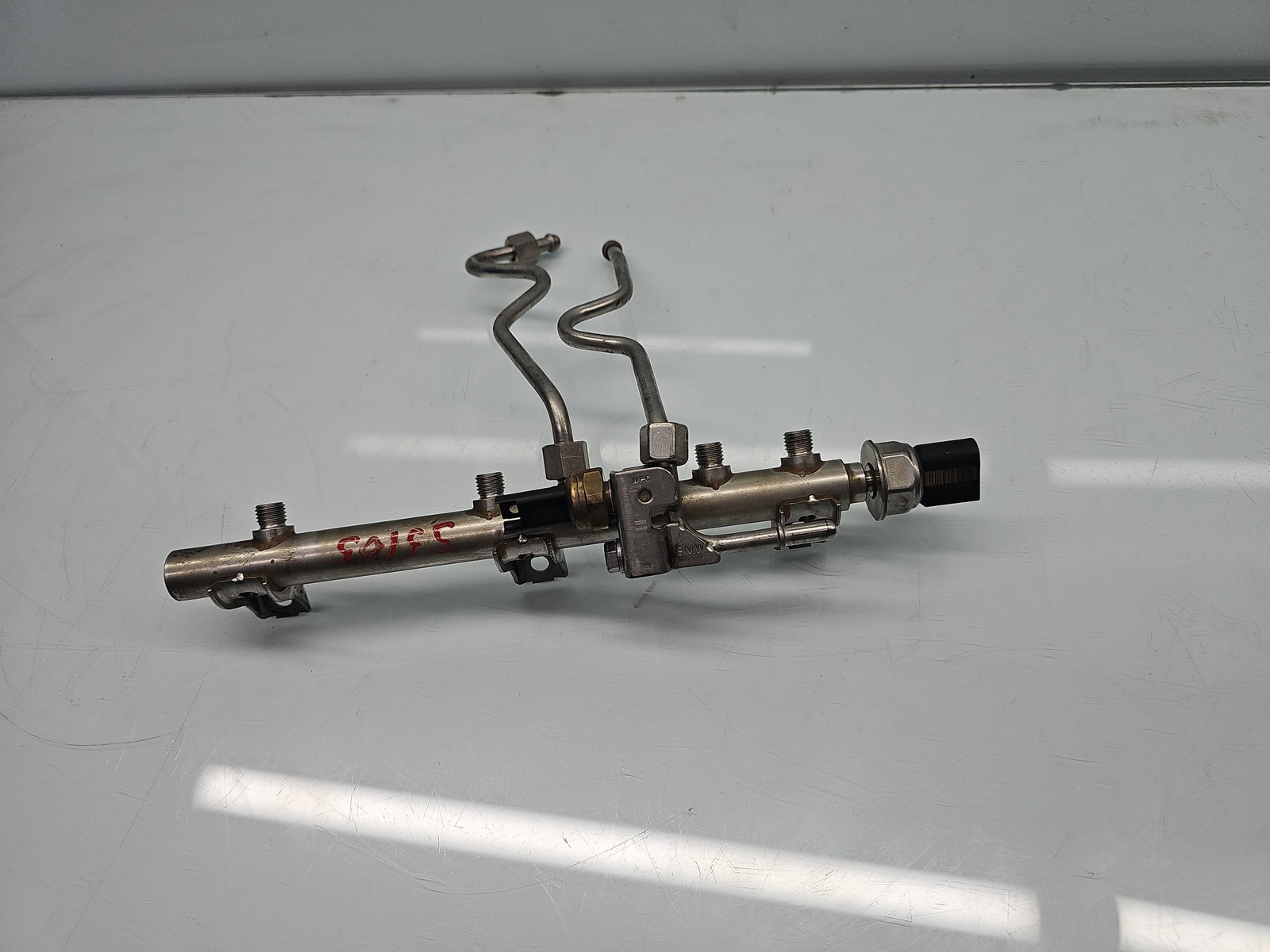 Rampa injectoare Bmw 1 (E81, E87) [Fabr 2004-2010] 7502474 2.0 Benz N43B20 105KW / 143CP - imagine 2