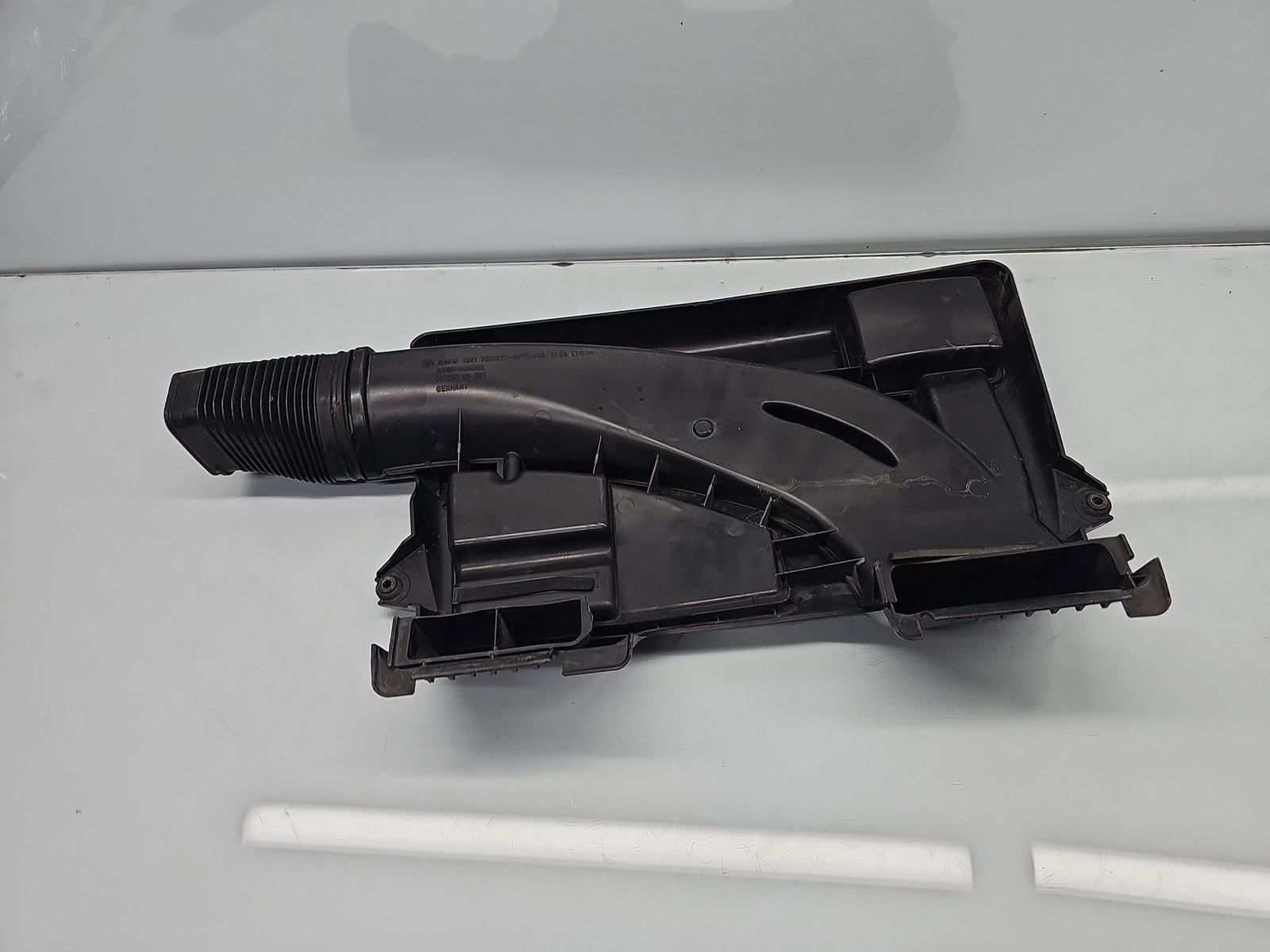 Deflector aer Bmw 1 (E81, E87) [Fabr 2004-2010] 7561927 - imagine 4