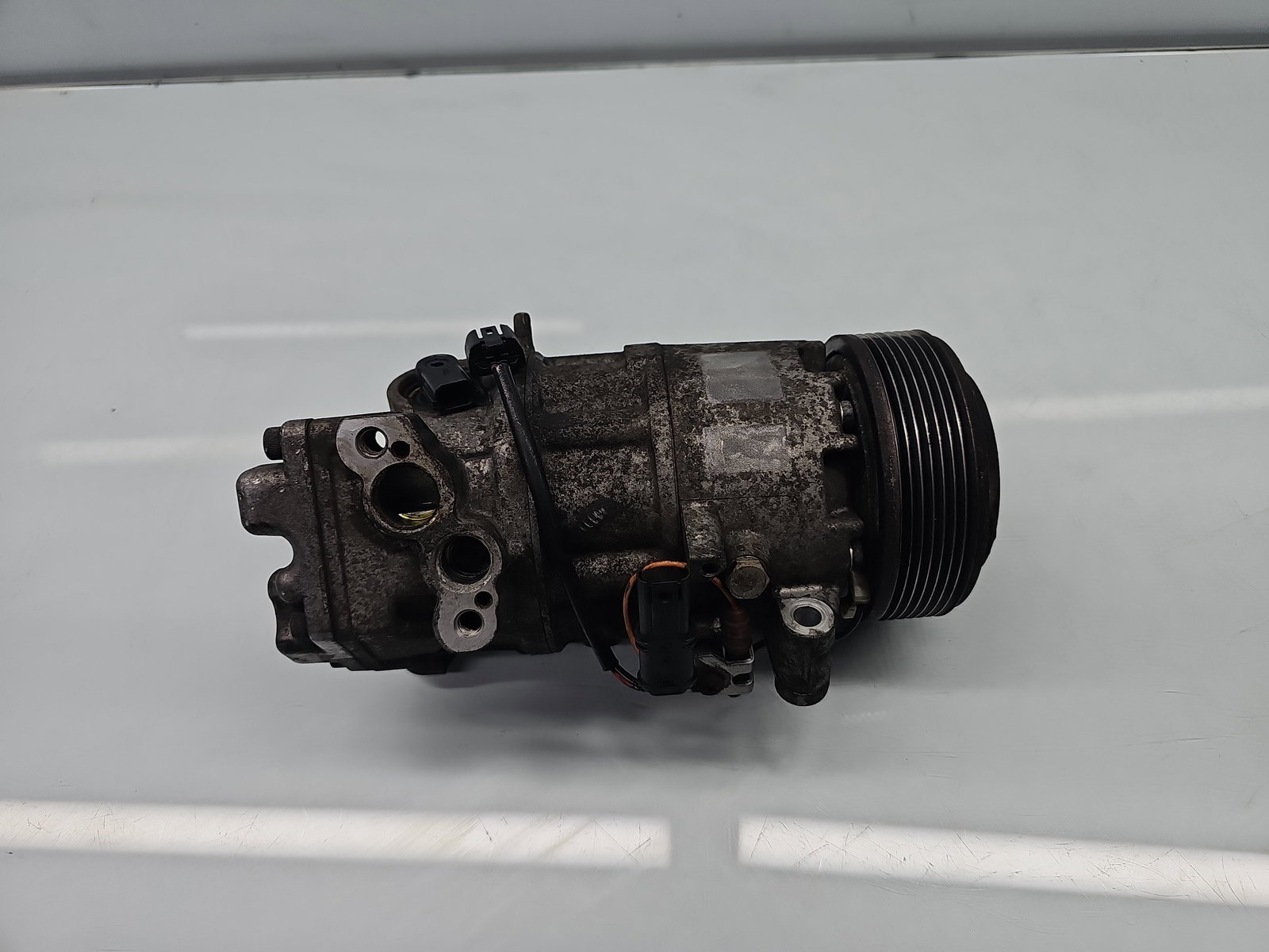 Compresor clima Bmw 1 (E81, E87) [Fabr 2004-2010] OEM 2.0 Benz N43B20 105KW / 143CP - imagine 5