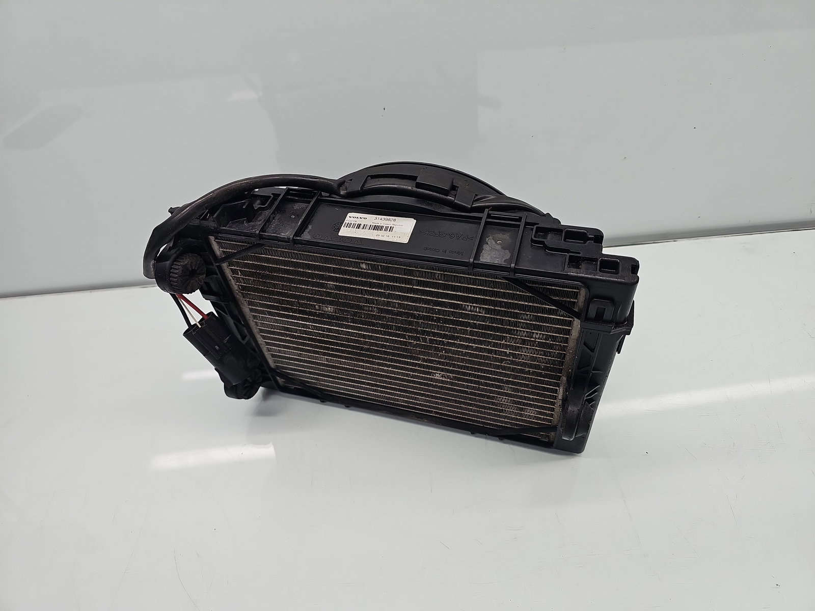 Radiator auxiliar racire apa Volvo XC90 II [Fabr 2015-2024] 31439828 2.0 Hib B4204T 236KW / 320CP - imagine 3
