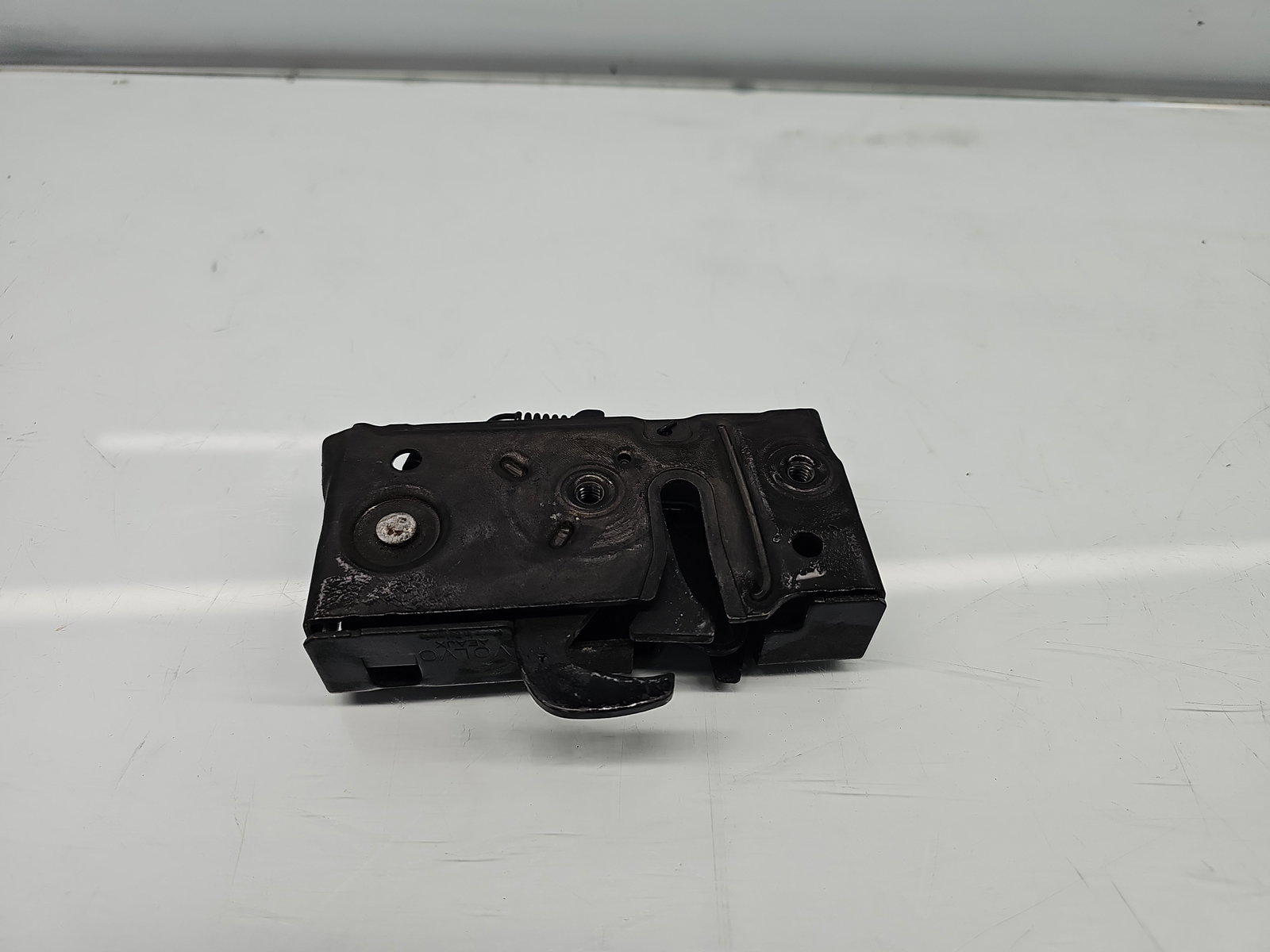 Broasca capota Volvo XC90 II [Fabr 2015-2024] 32226109 - imagine 1