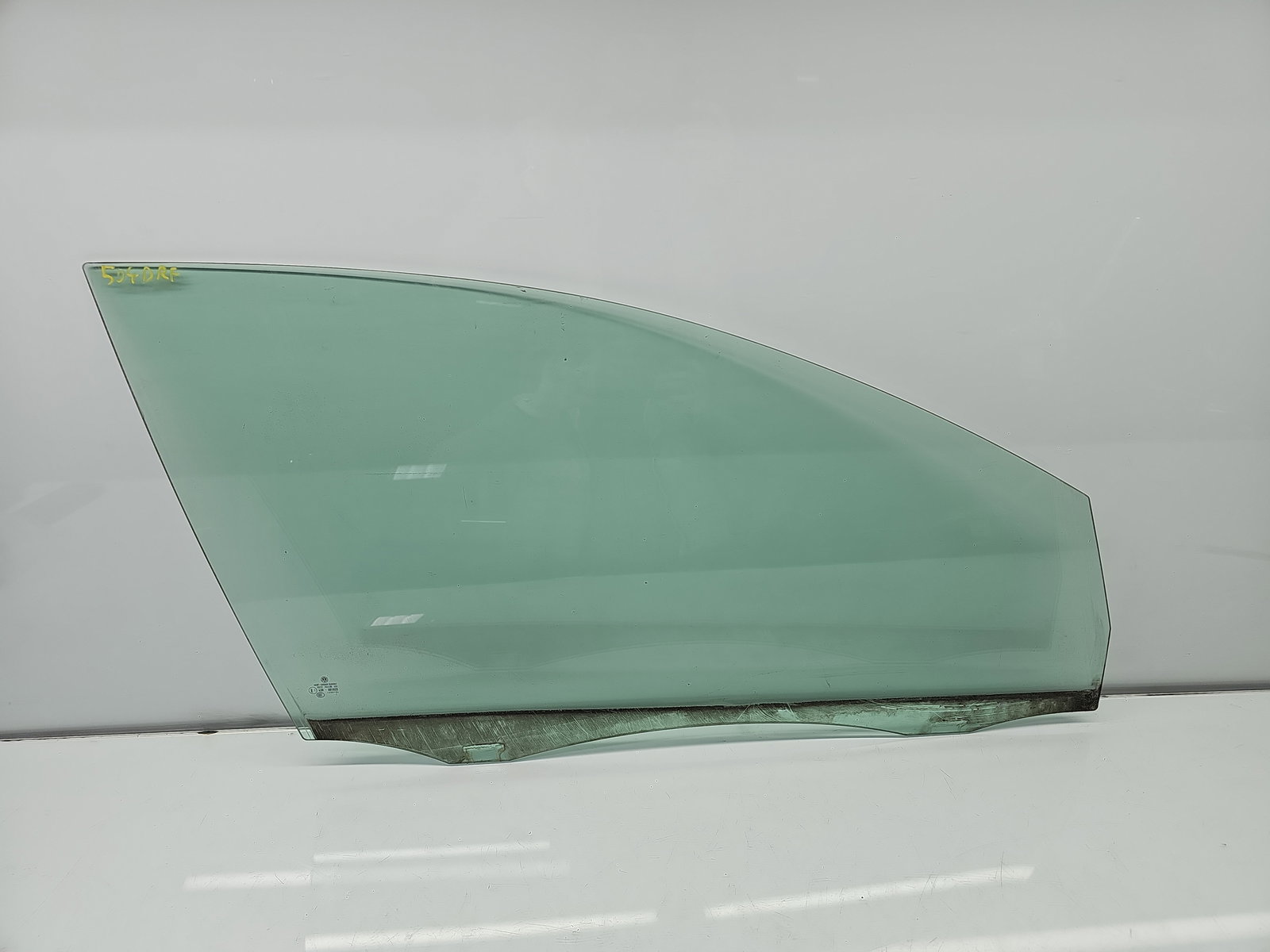 Geam usa dreapta fata Volkswagen Golf 6 (5K1) [Fabr 2009-2013] OEM - imagine 1