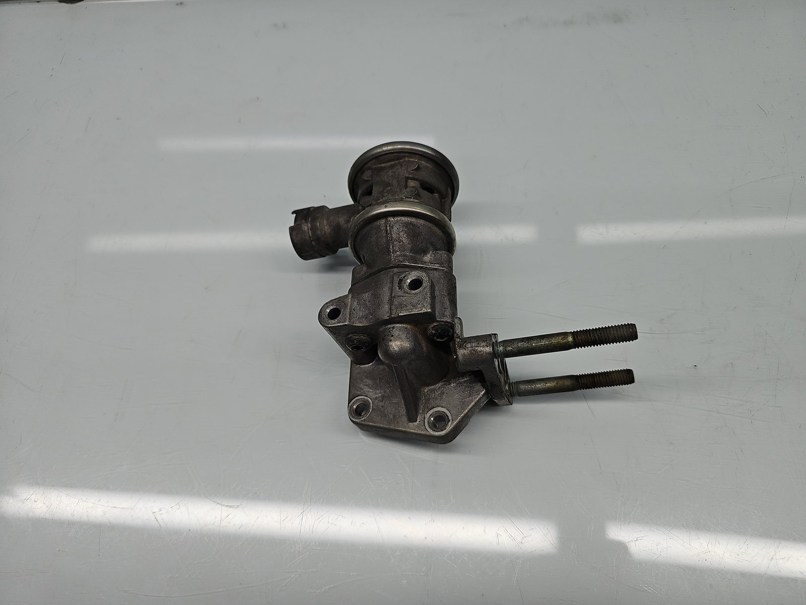 Supapa EGR Skoda Octavia 2 (1Z3) [Fabr 2004-2013] 06AQ31166E 1.6 Benz BGU 75KW / 102CP - imagine 1