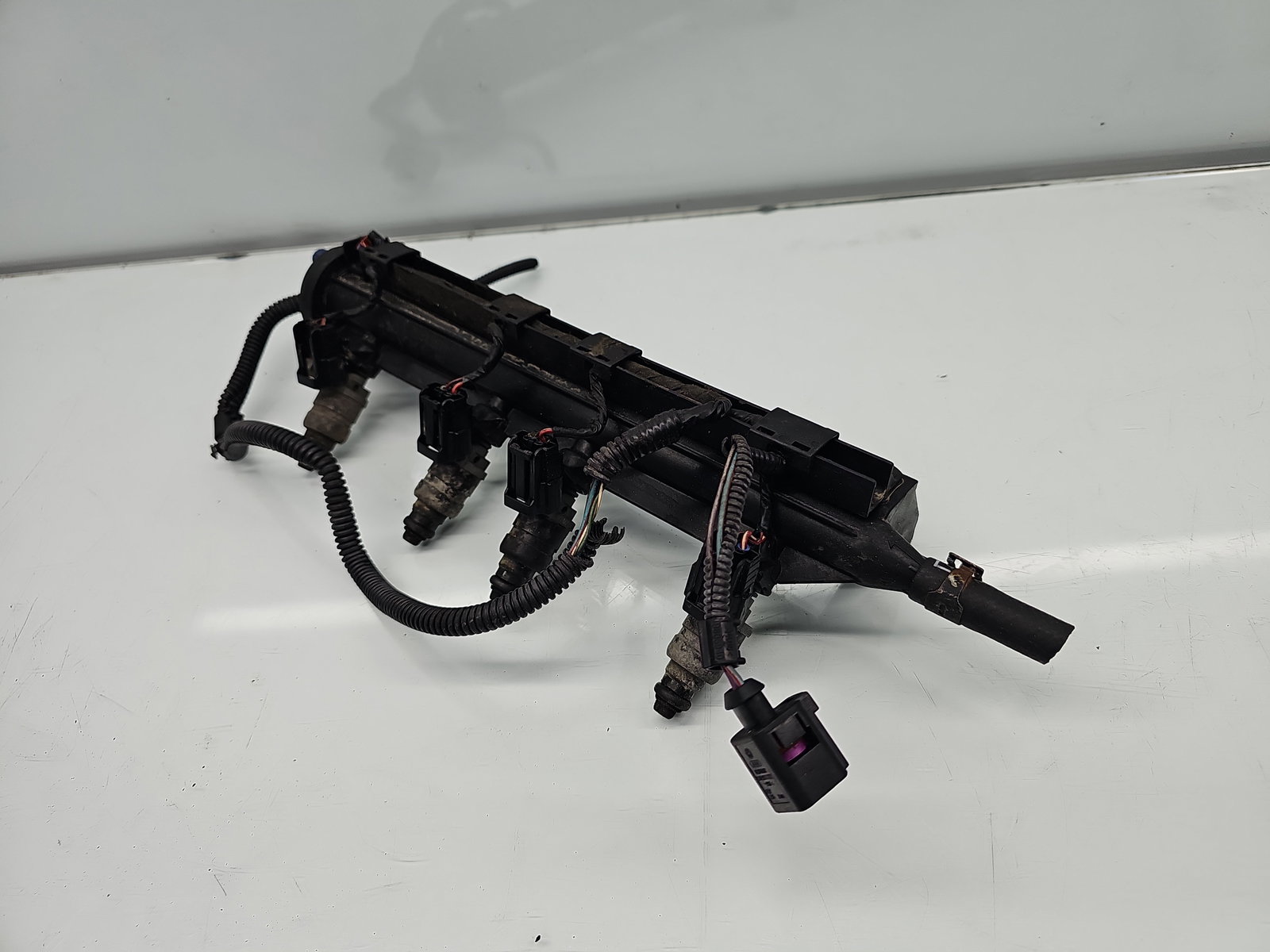 Rampa injectoare Skoda Octavia 2 (1Z3) [Fabr 2004-2013] 06A133317AC 1.6 Benz BGU 75KW / 102CP - imagine 3