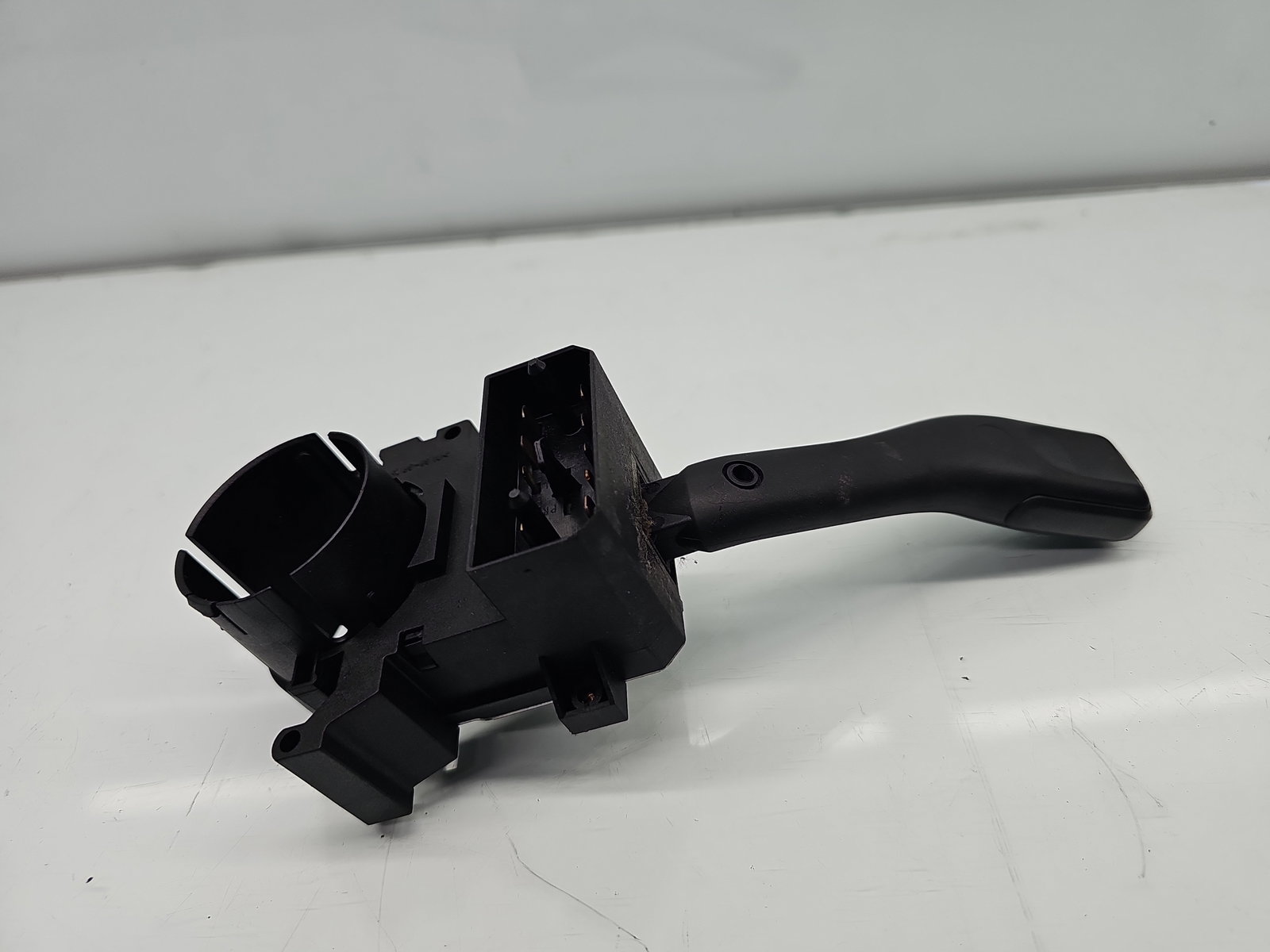 Maneta semnalizare Volkswagen Golf 4 (1J1) [Fabr 1997-2004] 8L0953513G - imagine 4