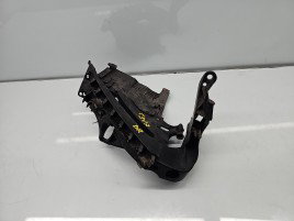 Suport far dreapta AUDI A5 Cabriolet (8F7) [Fabr 2009-2015] 8T0805608