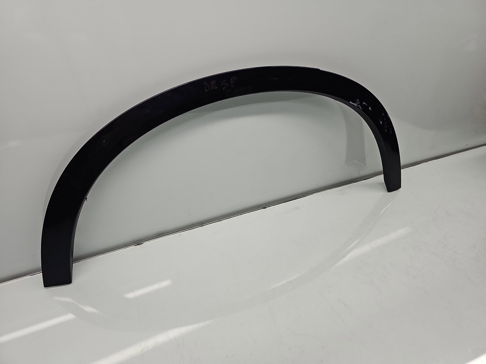 Ornament aripa dreapta spate Volvo XC90 II [Fabr 2015-2024] 31378161 - imagine 2