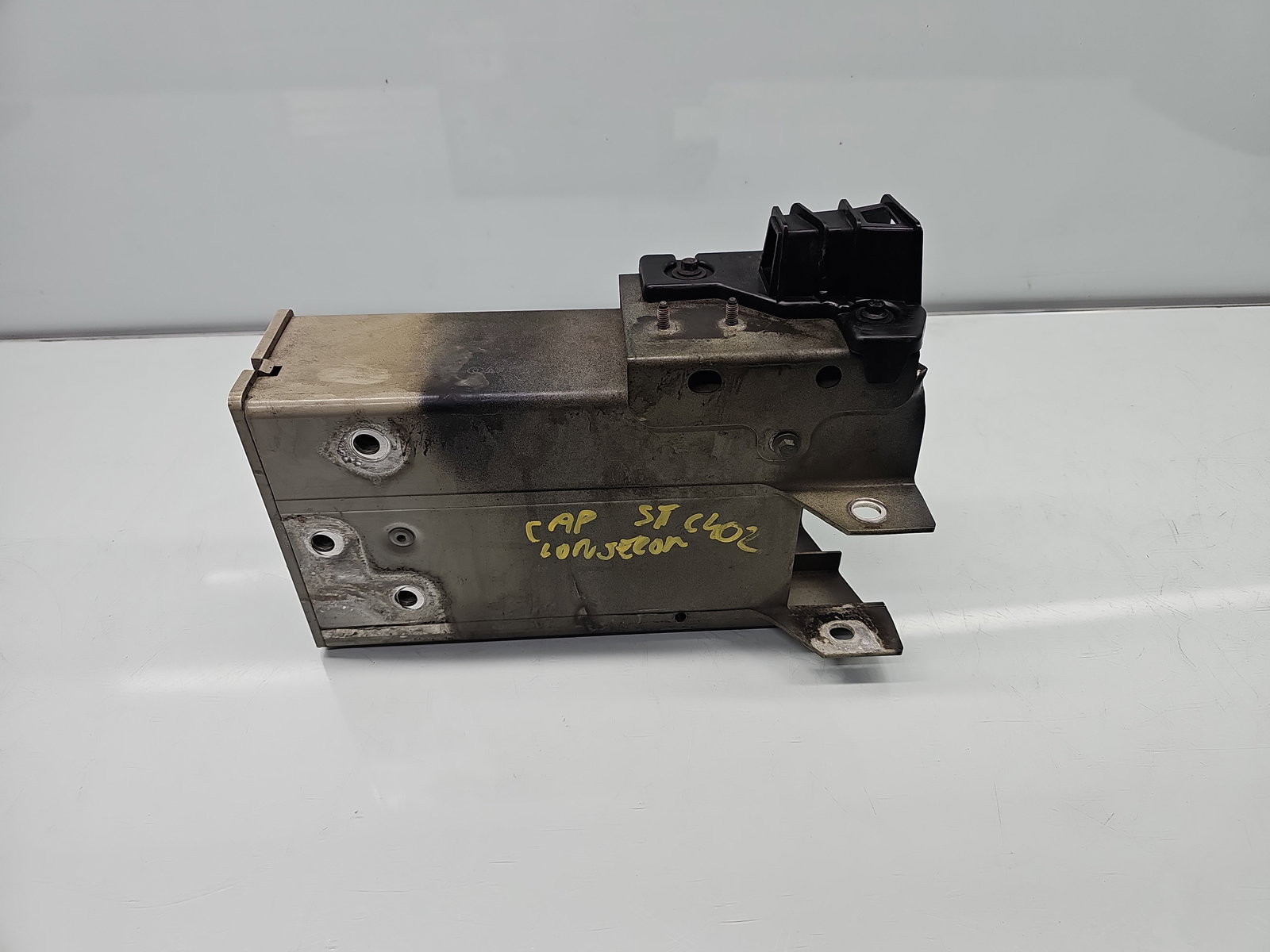 Cap lonjeron stanga Volvo XC90 II [Fabr 2015-2024] 31353995 - imagine 1