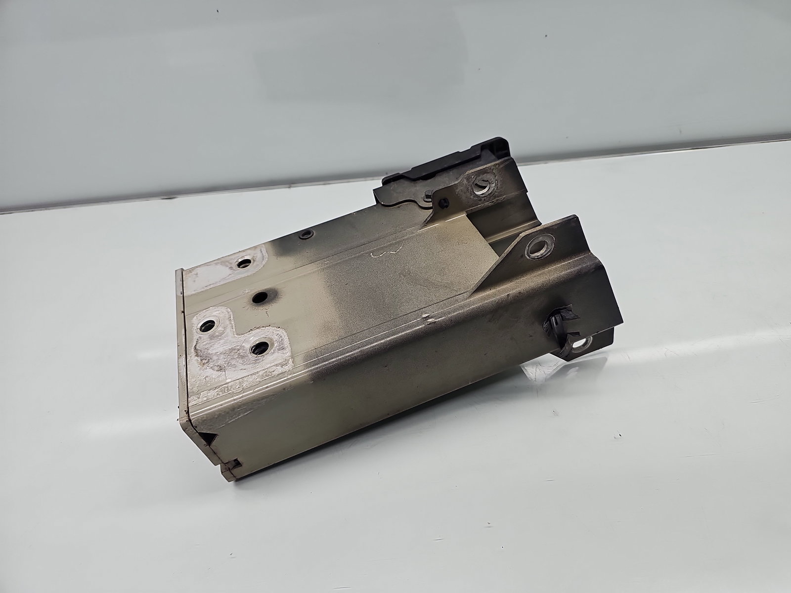 Cap lonjeron dreapta Volvo XC90 II [Fabr 2015-2024] 31448668 - imagine 4