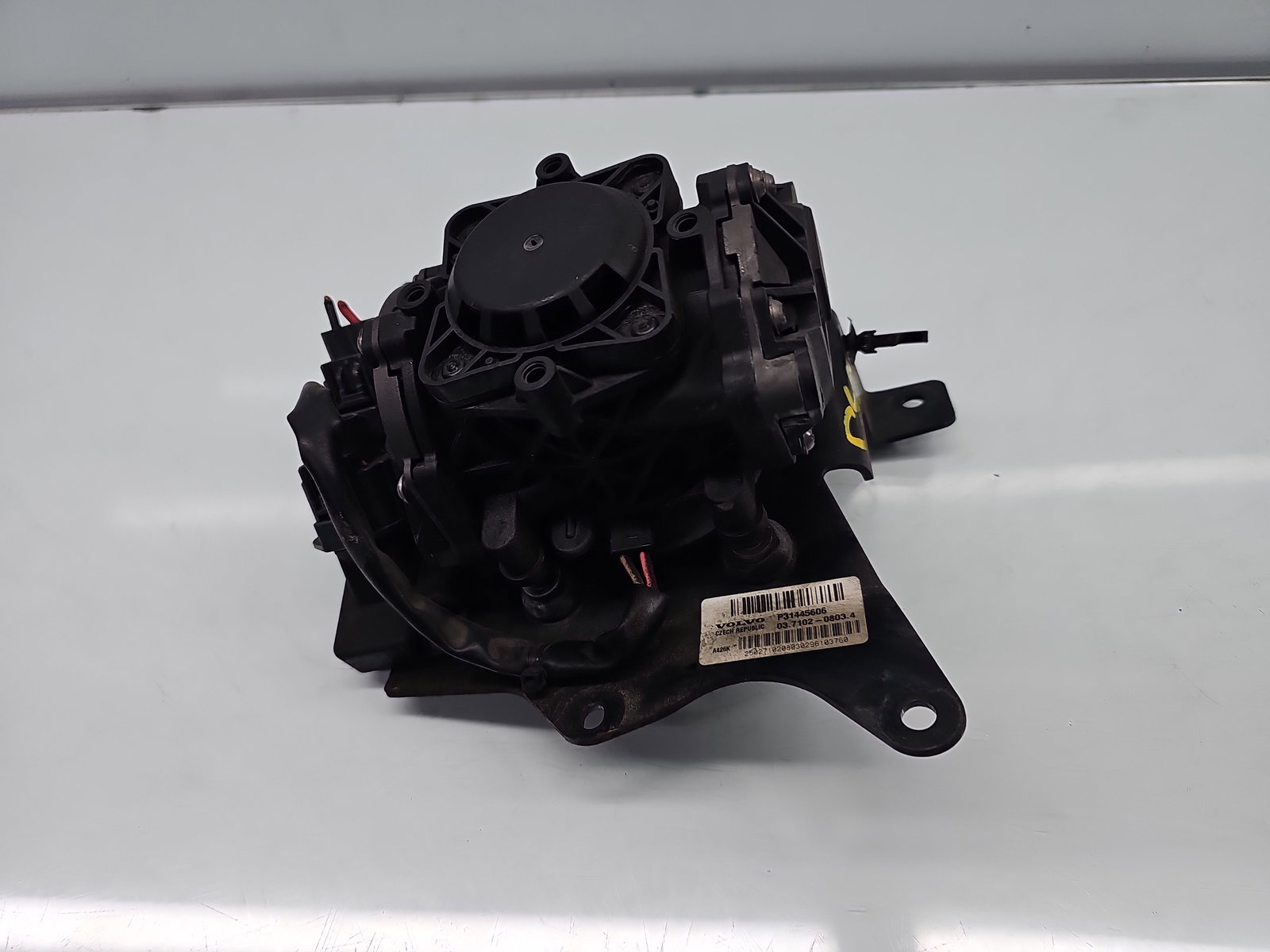 Pompa vacuum Volvo XC90 II [Fabr 2015-2024] P31445606 2.0 Hib B4204T 236KW / 320CP - imagine 1