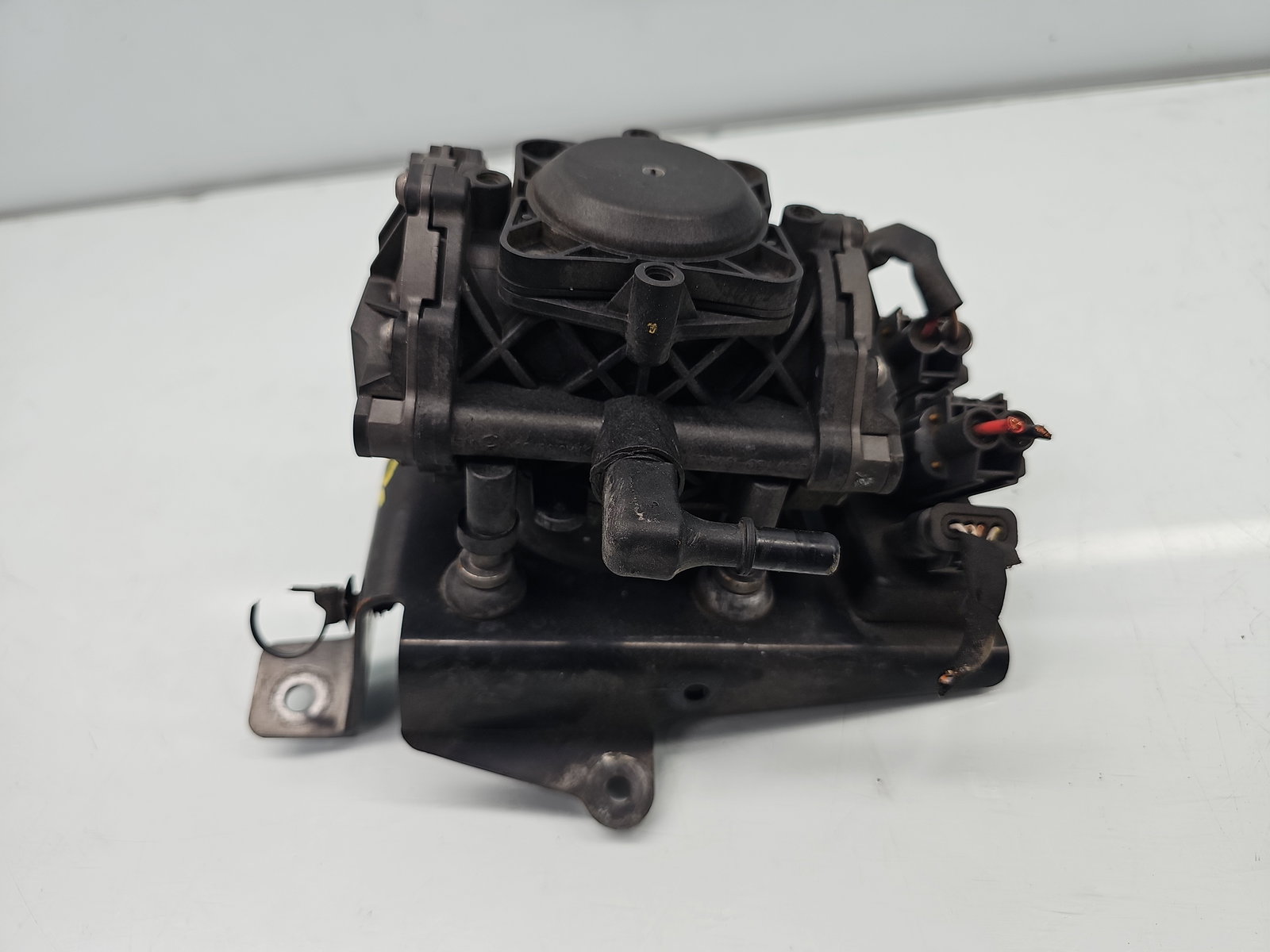 Pompa vacuum Volvo XC90 II [Fabr 2015-2024] P31445606 2.0 Hib B4204T 236KW / 320CP - imagine 3